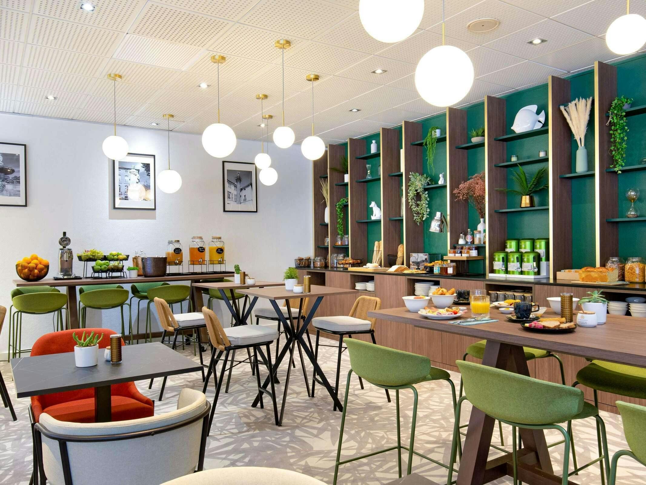 Hotel Mercure Aix-en-Provence Beaumanoir photo 2