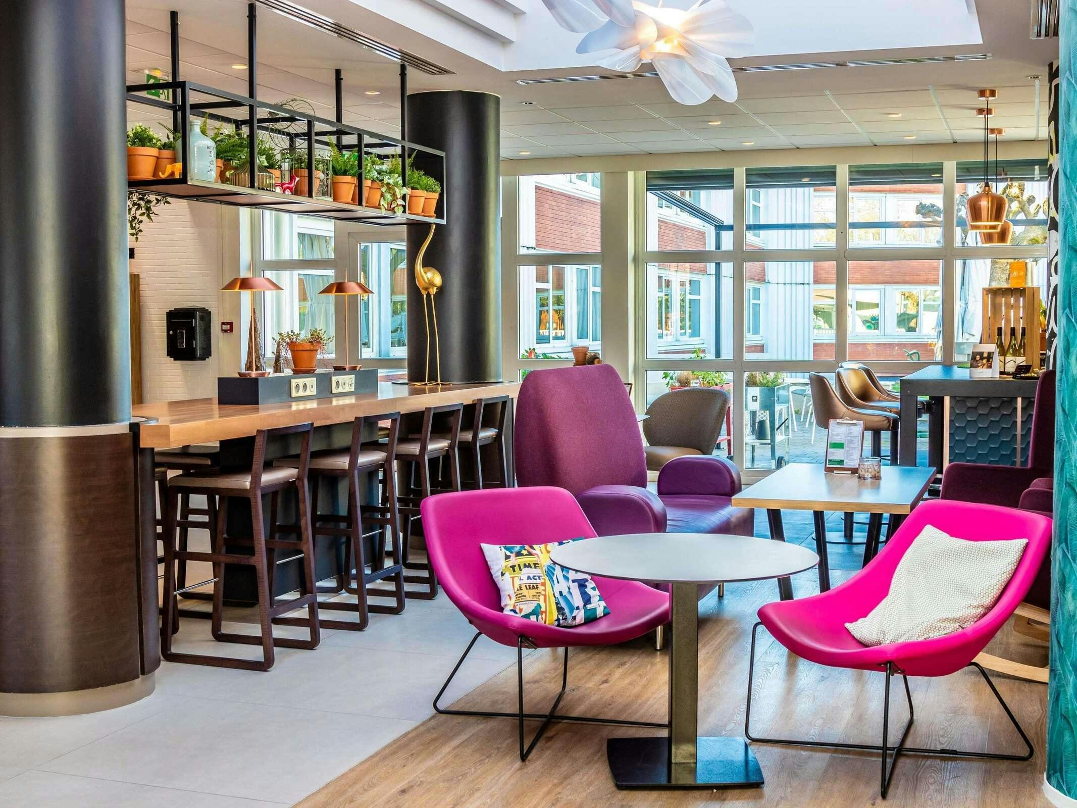 Hotel Novotel Lyon Bron Meeting & Events photo 1