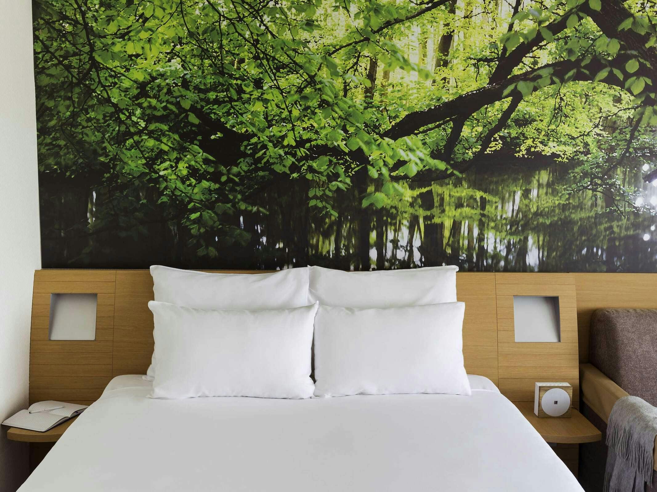 Hotel Novotel Amsterdam City photo 3