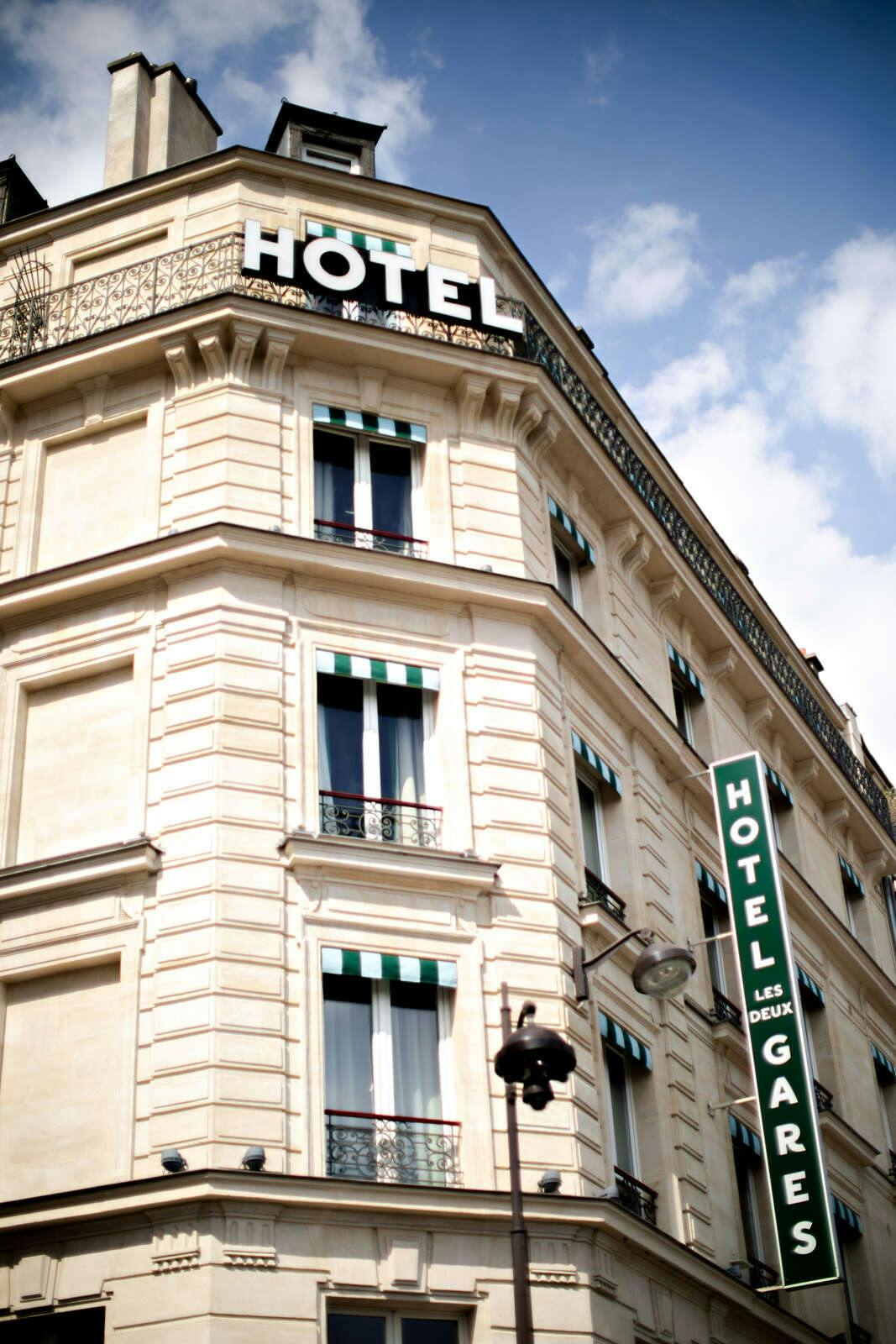 Hotel Hôtel Les Deux Gares & Spa photo 2