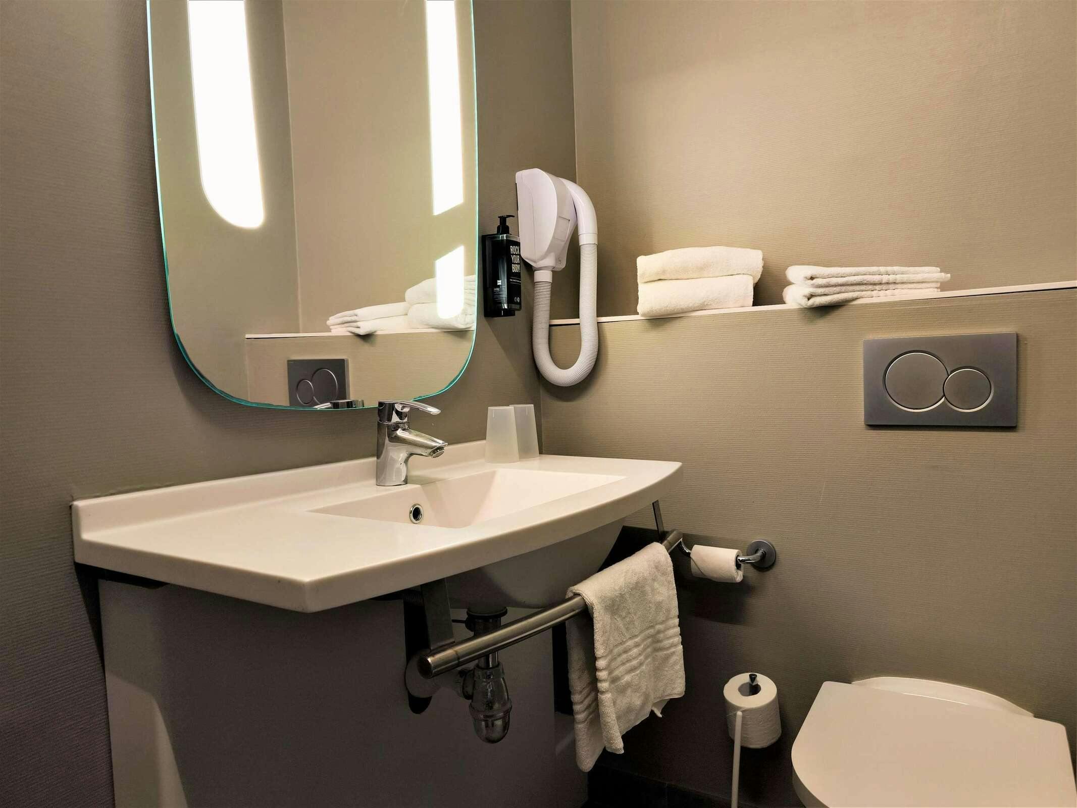 Hotel Ibis Deauville Centre photo 5