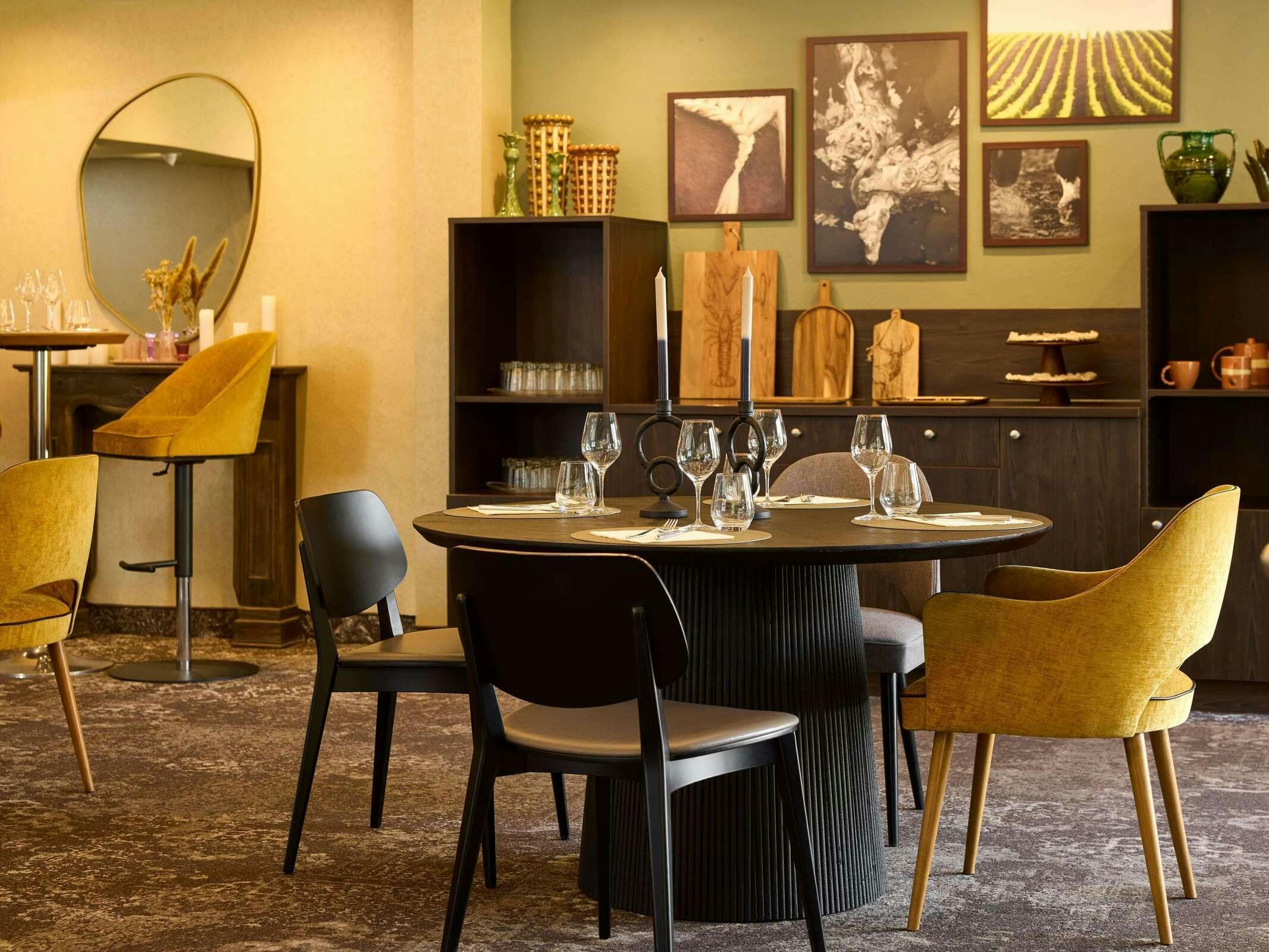 Hotel Novotel Bayeux photo 3