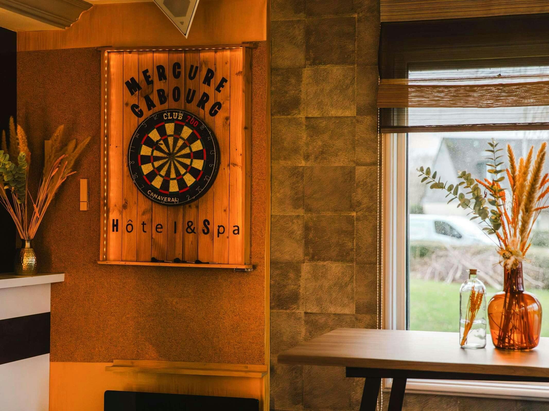 Hotel Mercure Cabourg Hôtel & Spa photo 1