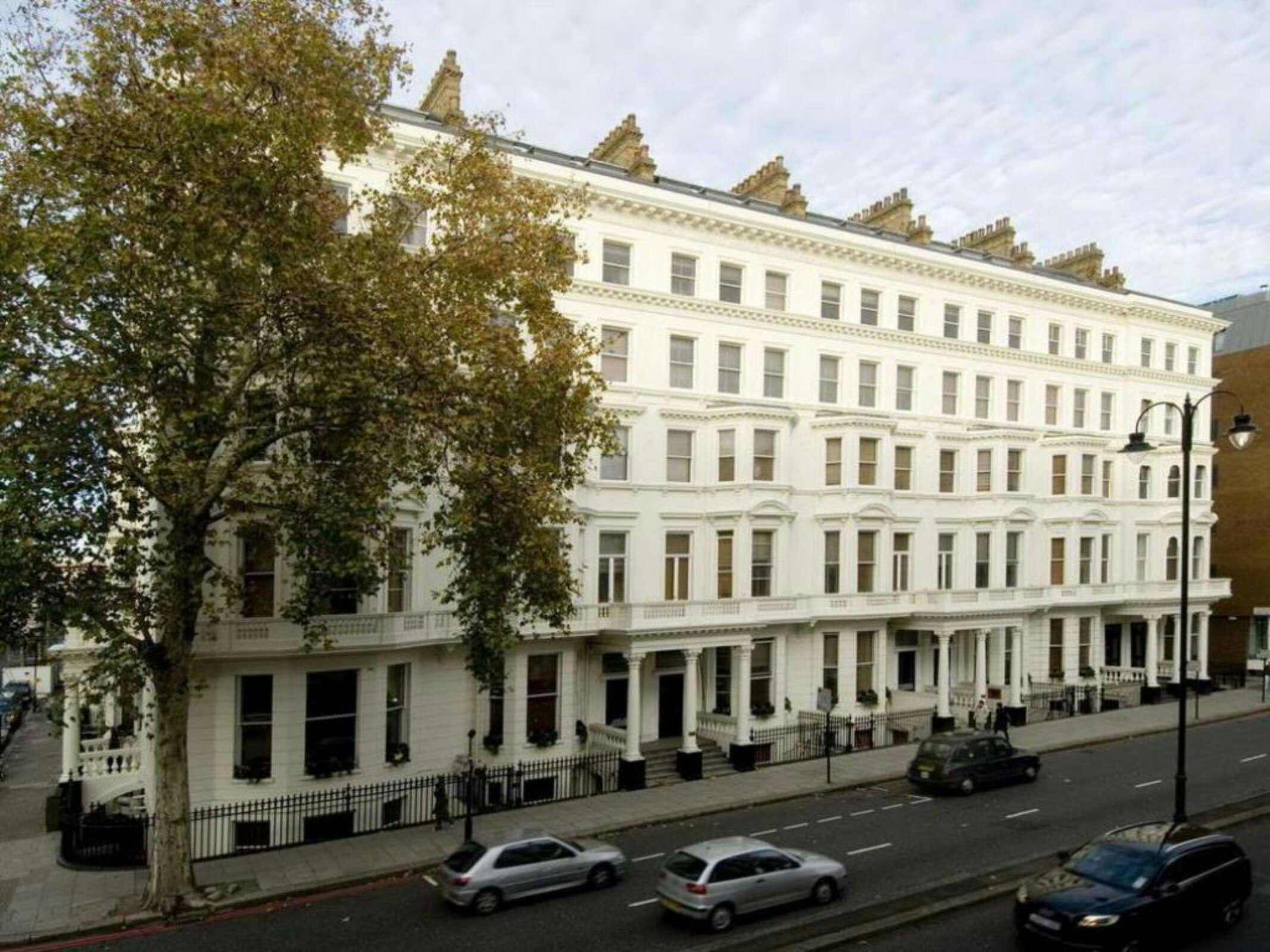 Hotel Fraser Suites Queen's Gate photo 3