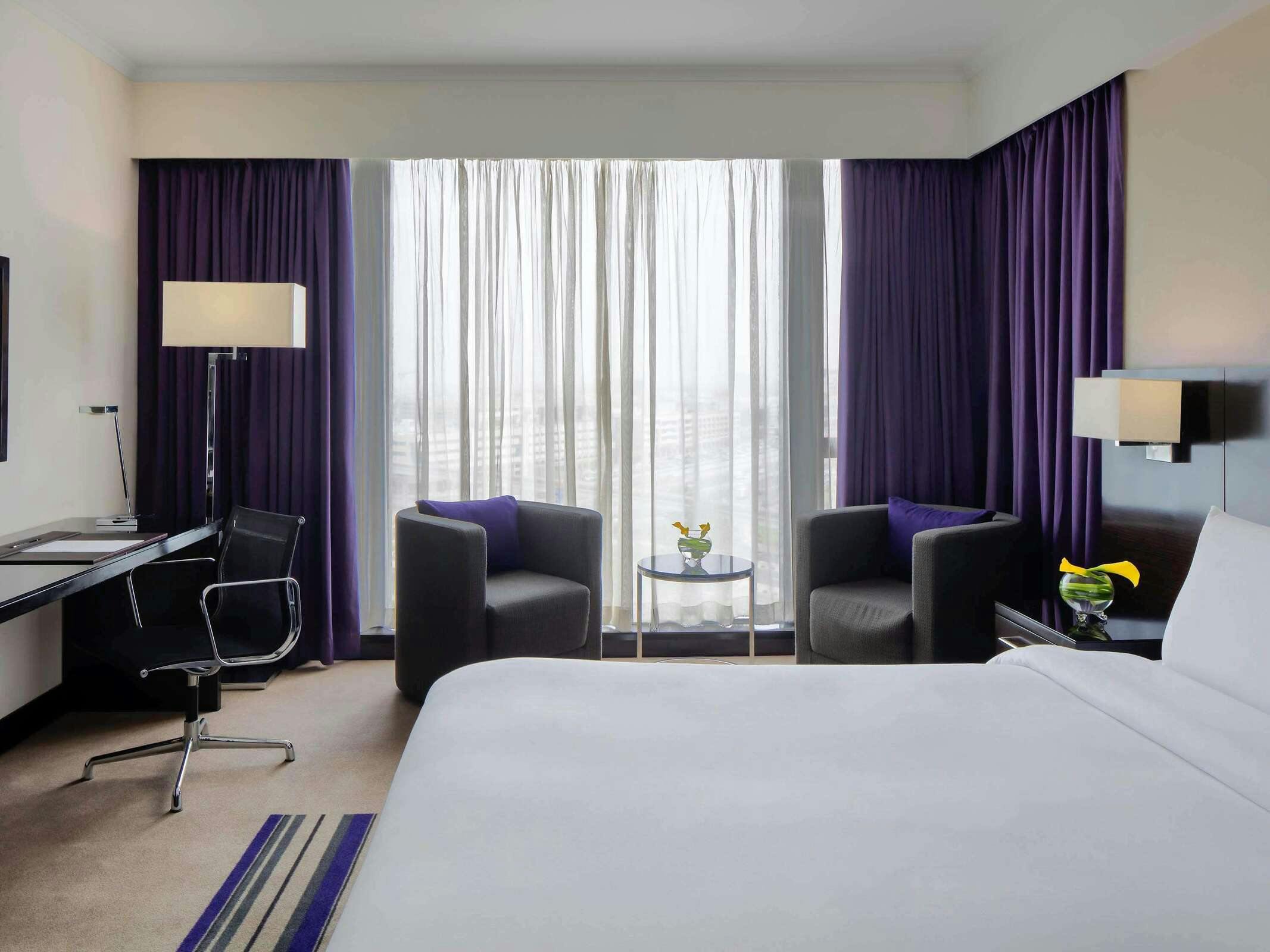 Hotel PULLMAN DUBAI CREEK CITY CENTRE photo 4