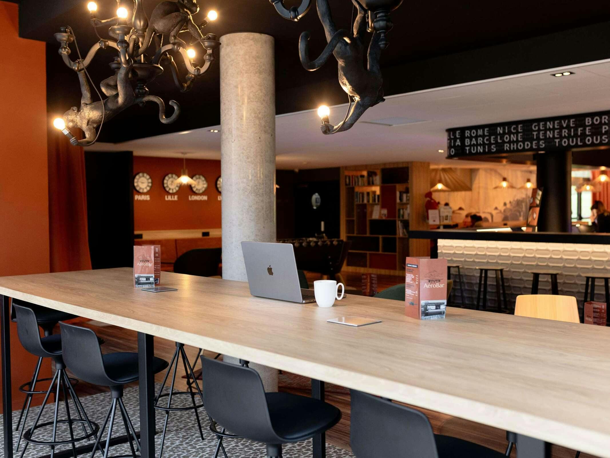 Hotel Ibis Styles Lille Aéroport photo 2