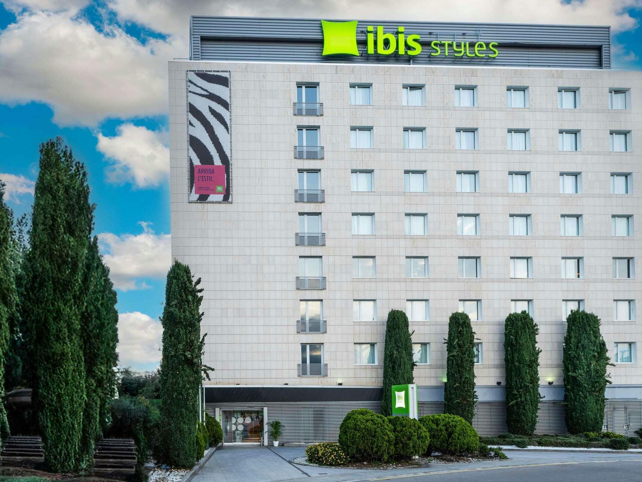 Hotel ibis Styles Barcelona SJ Despi photo 4