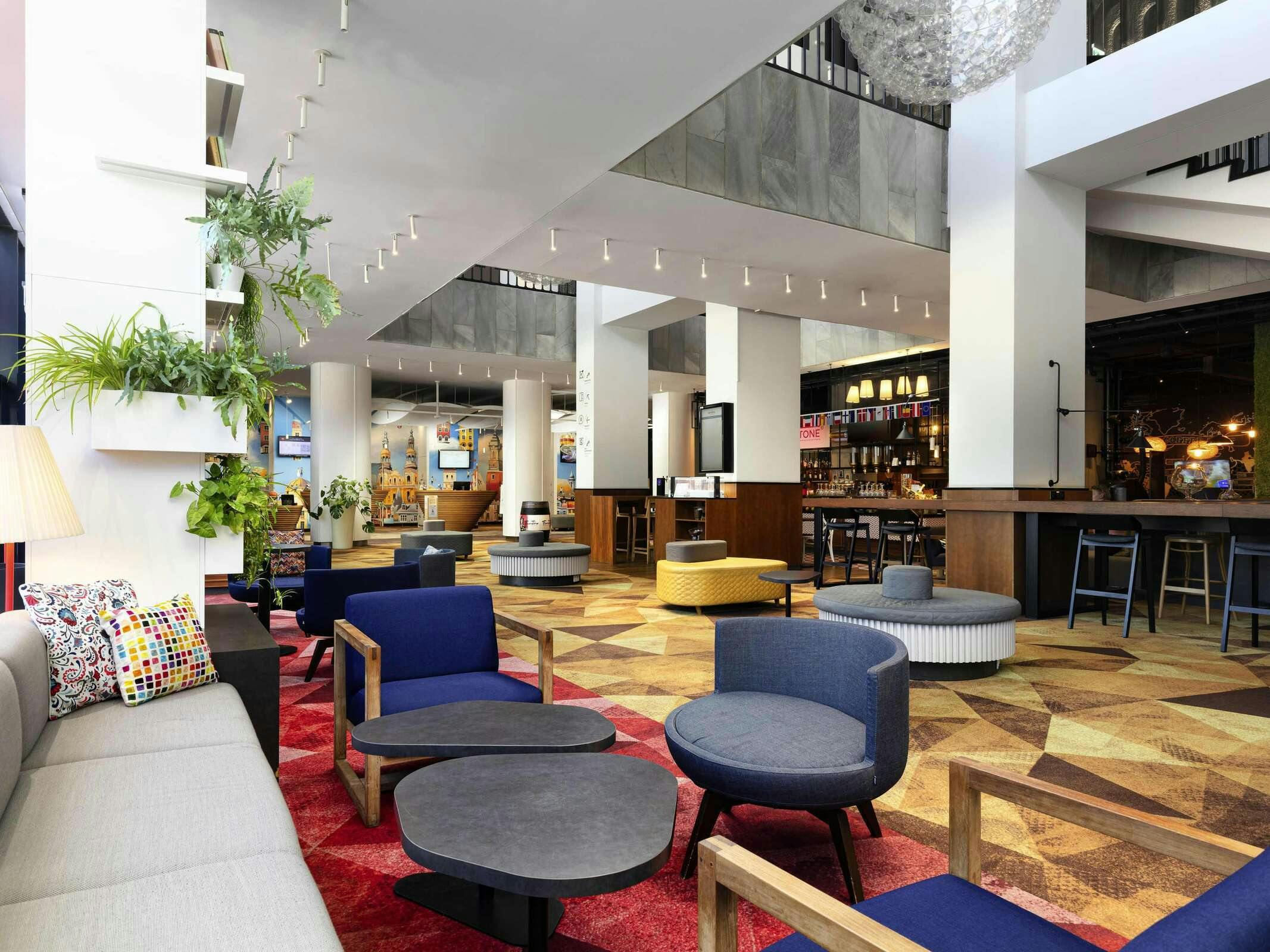 Hotel Novotel Poznan Centrum photo 3