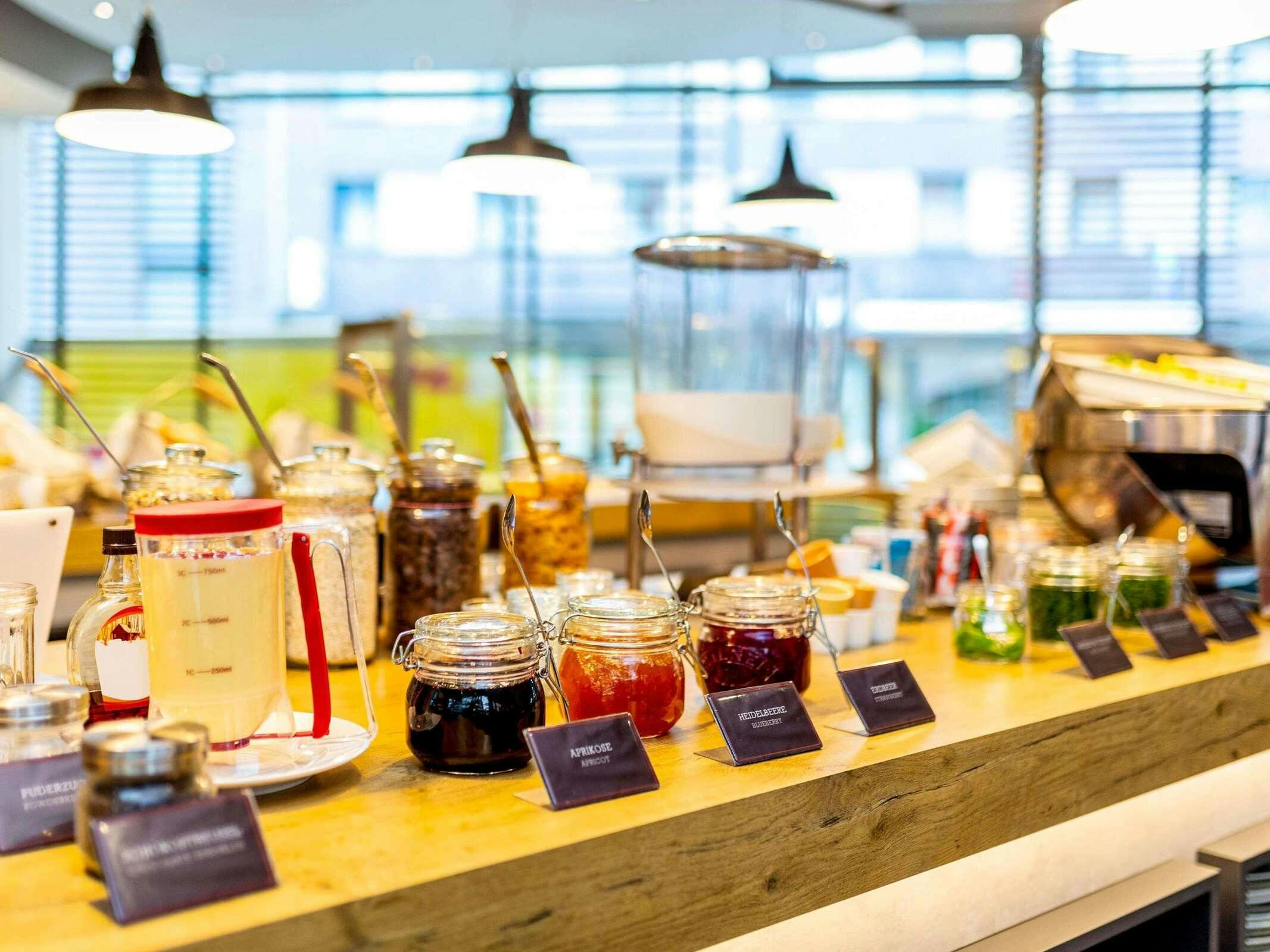 Hotel Ibis Hamburg St Pauli Messe photo 2