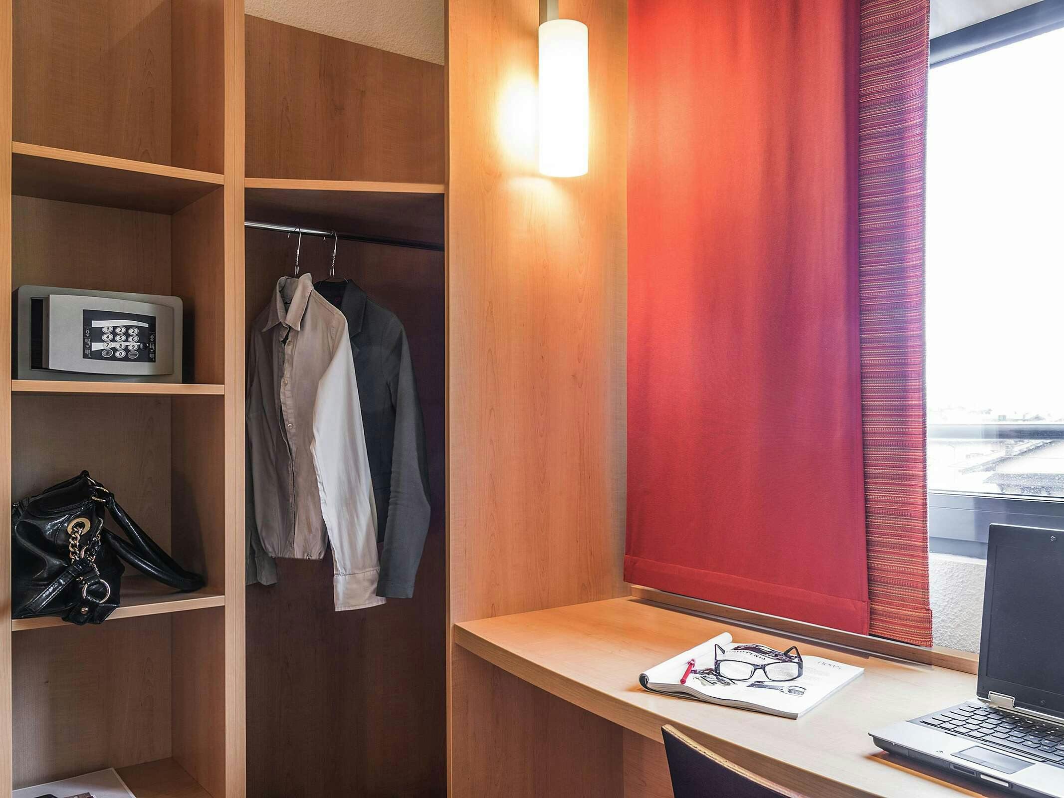 Hotel Ibis Milano Malpensa Aeroporto photo 5