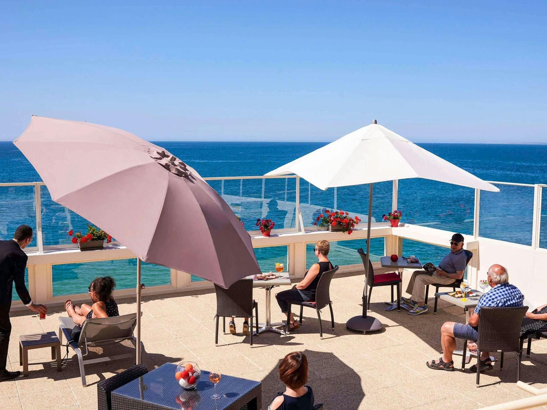 Hotel Hôtel Mercure Granville Le Grand Large photo 2