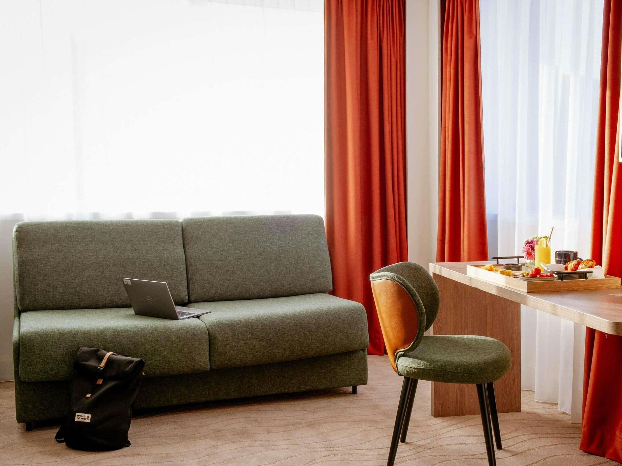 Hotel Novotel Lyon Confluence photo 1