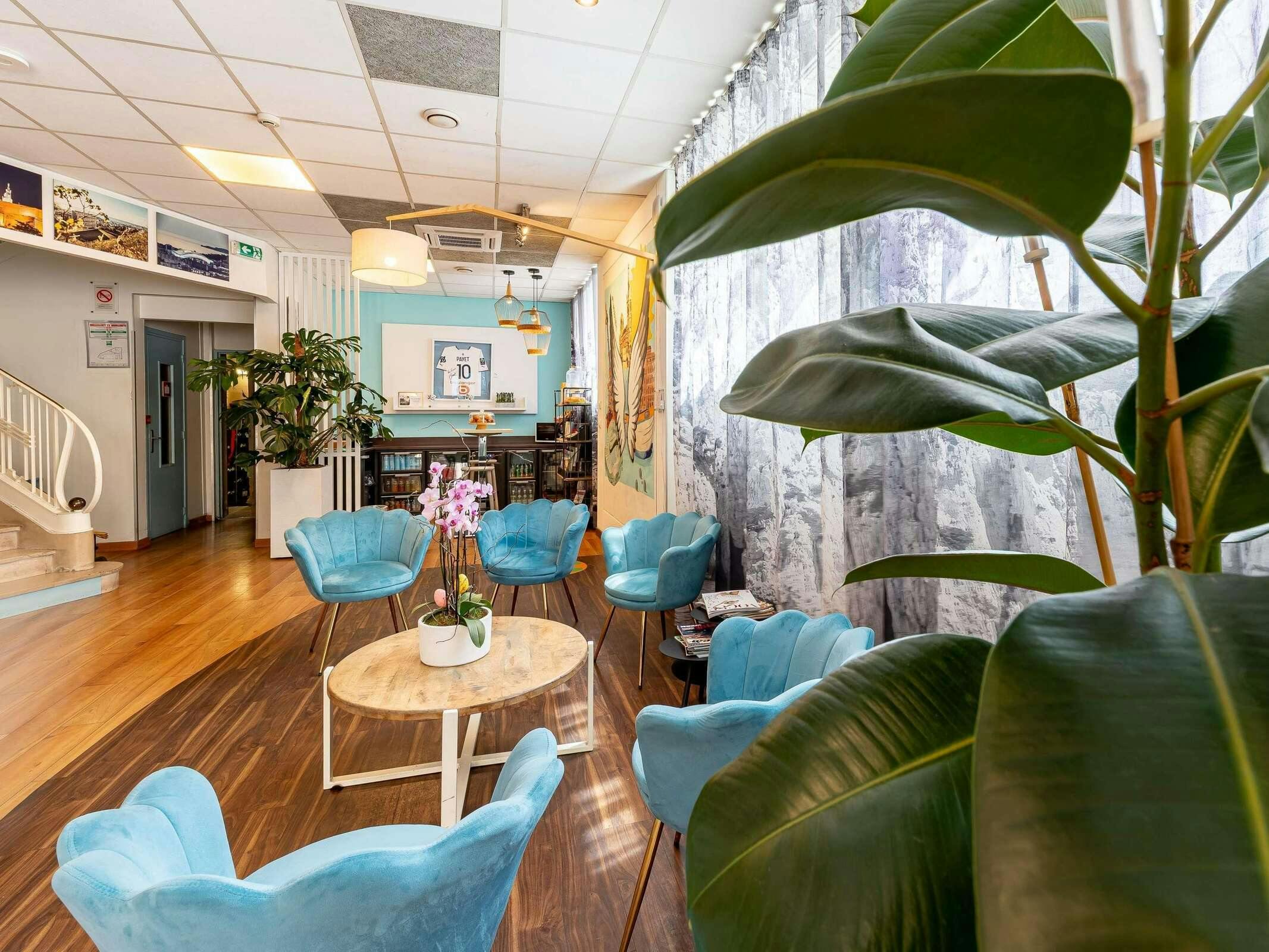 Hotel Ibis Styles Marseille Centre Prado Place Castellane photo 2