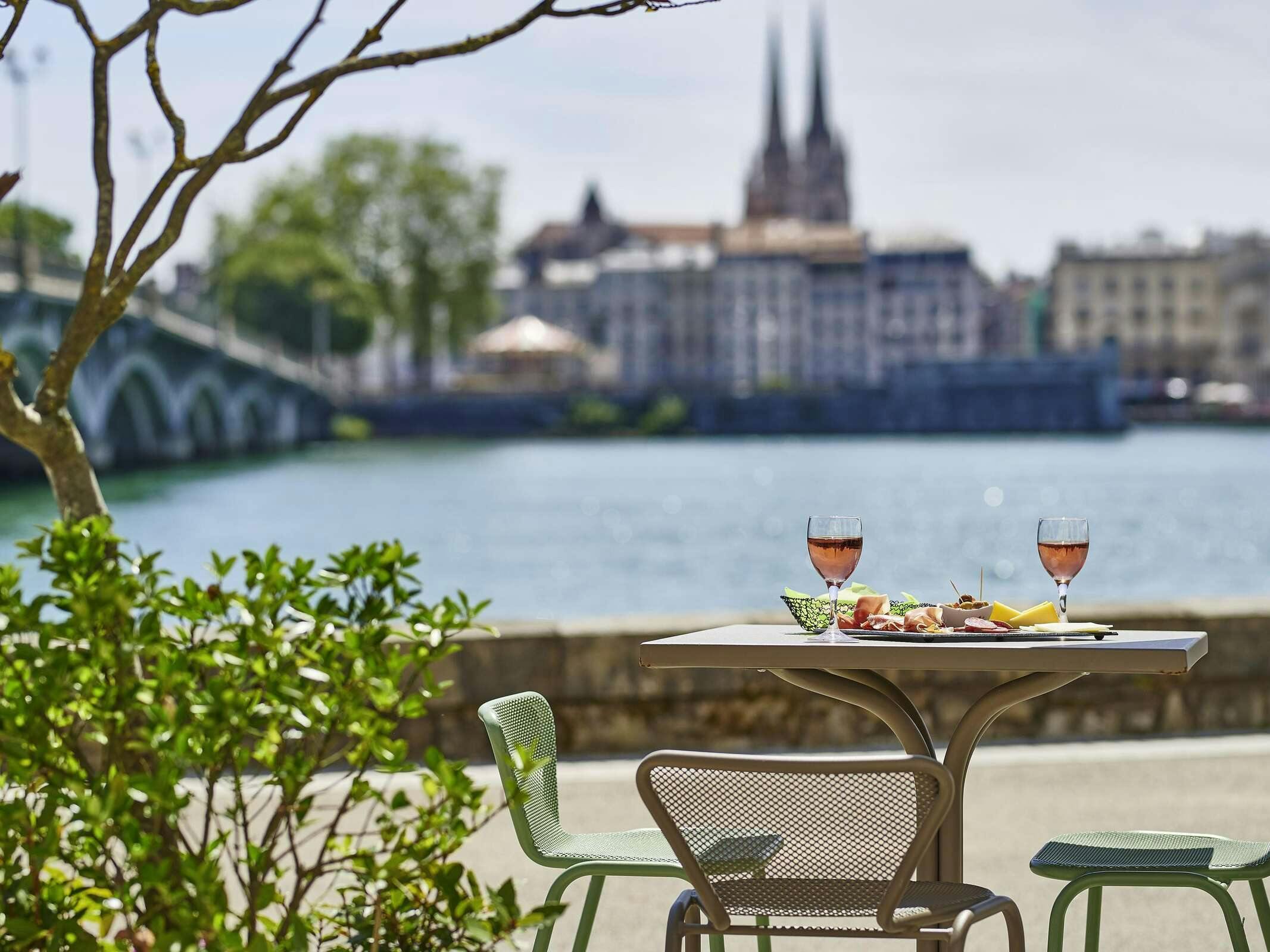 Hotel Ibis Styles Bayonne Centre Gare photo 1