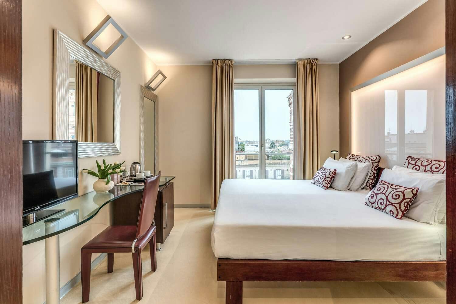 Hotel HOTEL LA GRIFFE photo 1