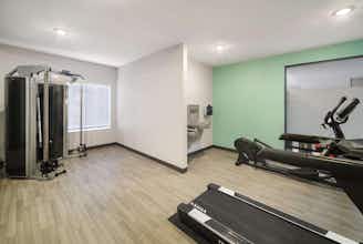 Hotel Echo Suites Pasadena photo 4