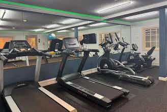 Hotel Chateau Hotel Conference Center photo 3