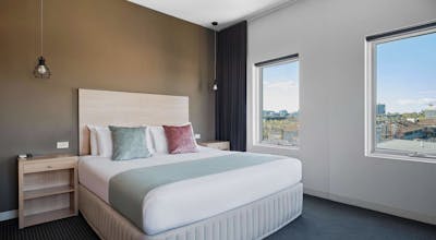 Saint Kilda Beach Hotel