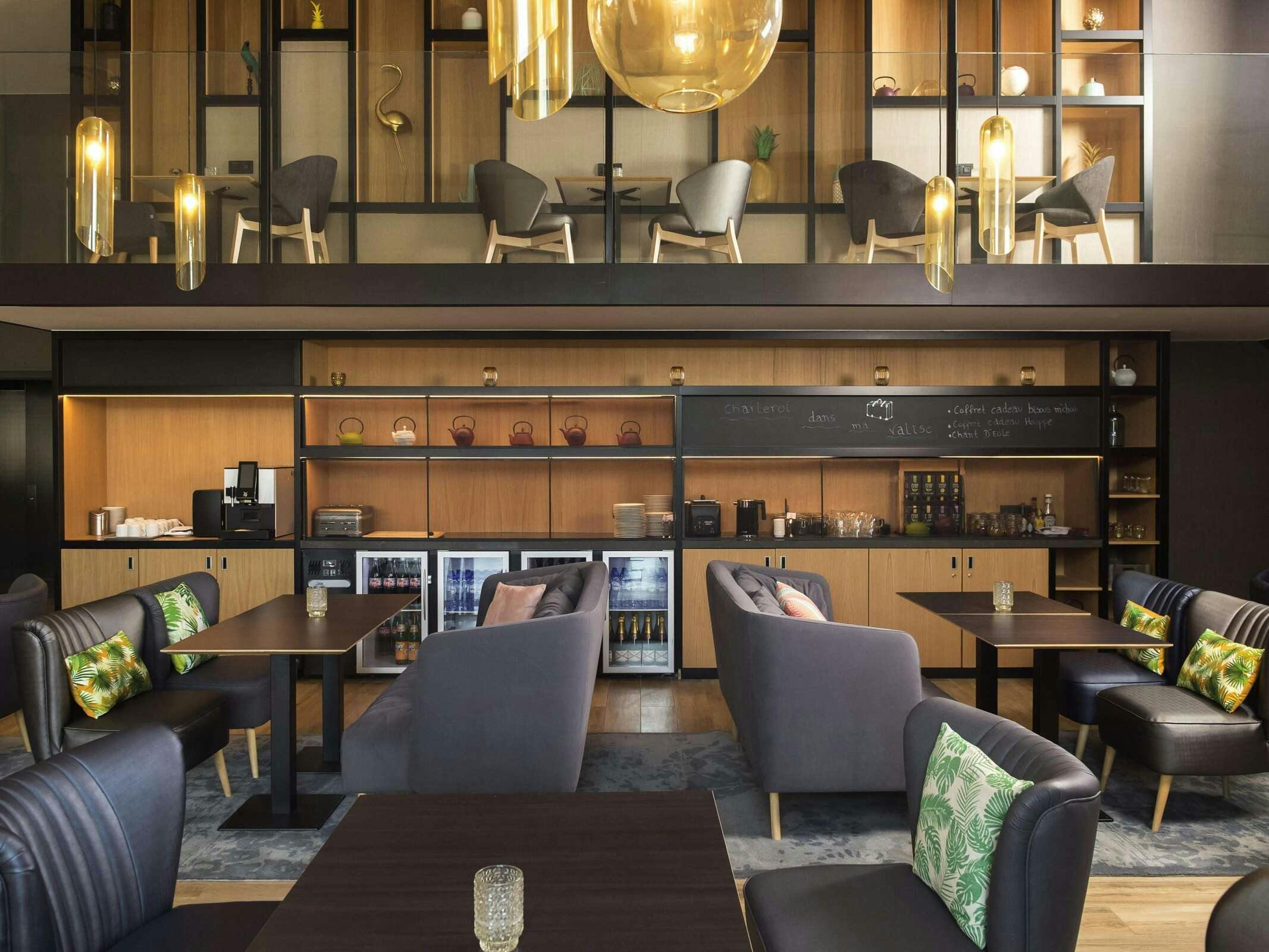 Hotel Novotel Charleroi Centre photo 2