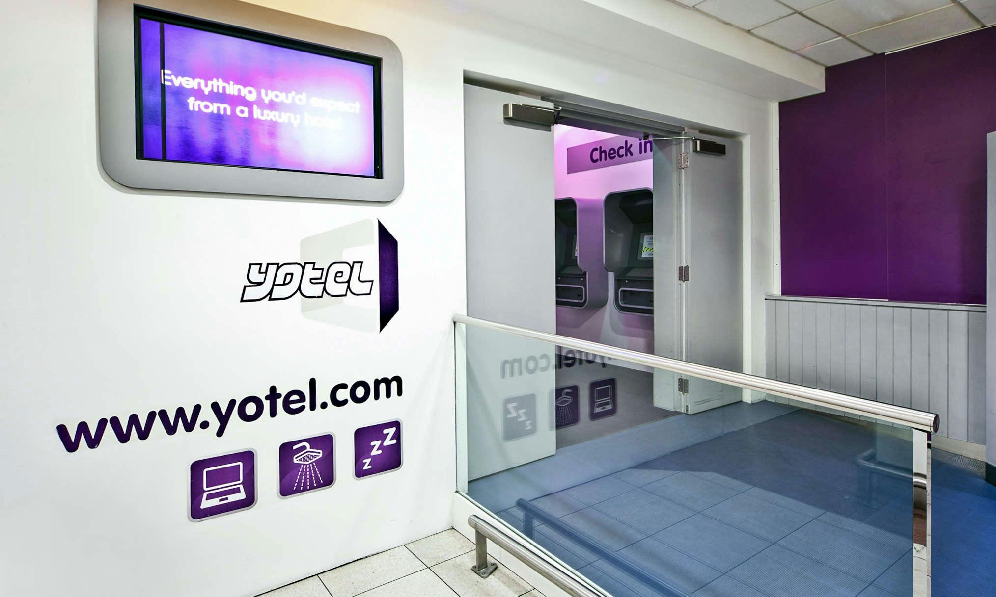 YOTEL London Heathrow