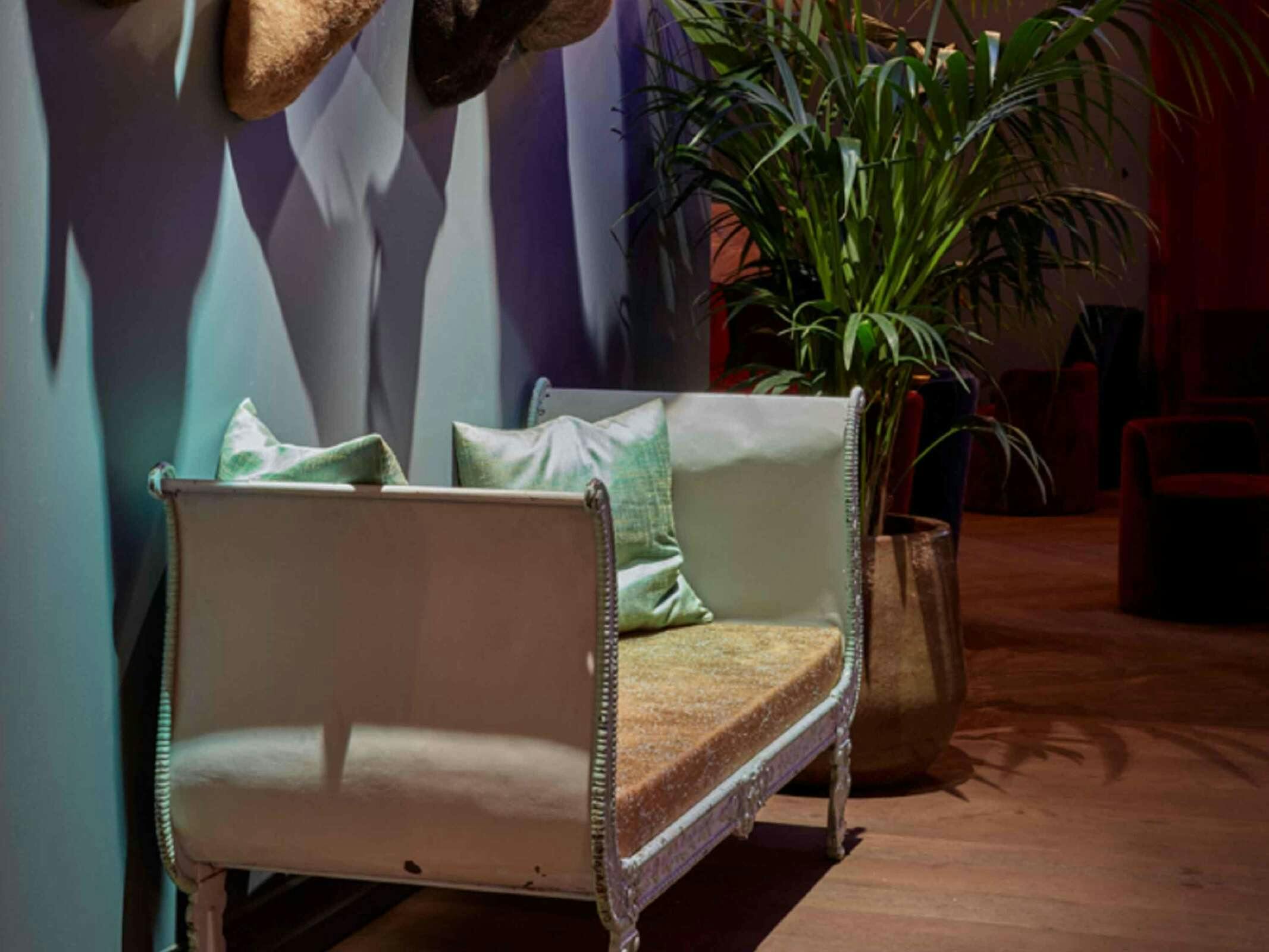 Hotel 25hours Hotel Muenchen The Royal Bavarian photo 1