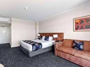 Hotel Mantra Meridien Adelaide photo 3