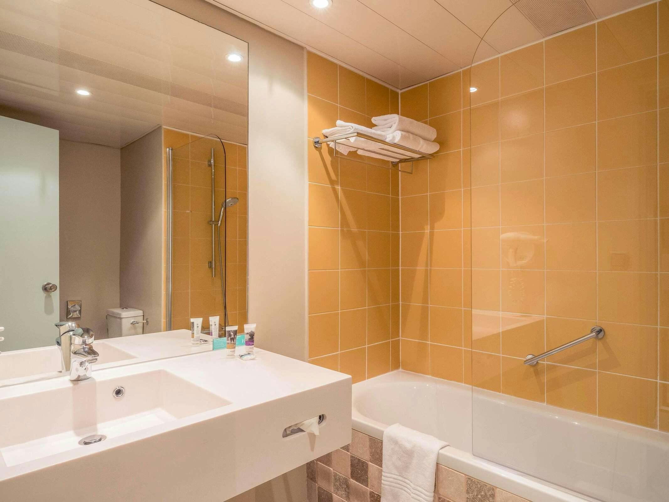 Hotel Hôtel Mercure Paris Sud Parc Du Coudray photo 4