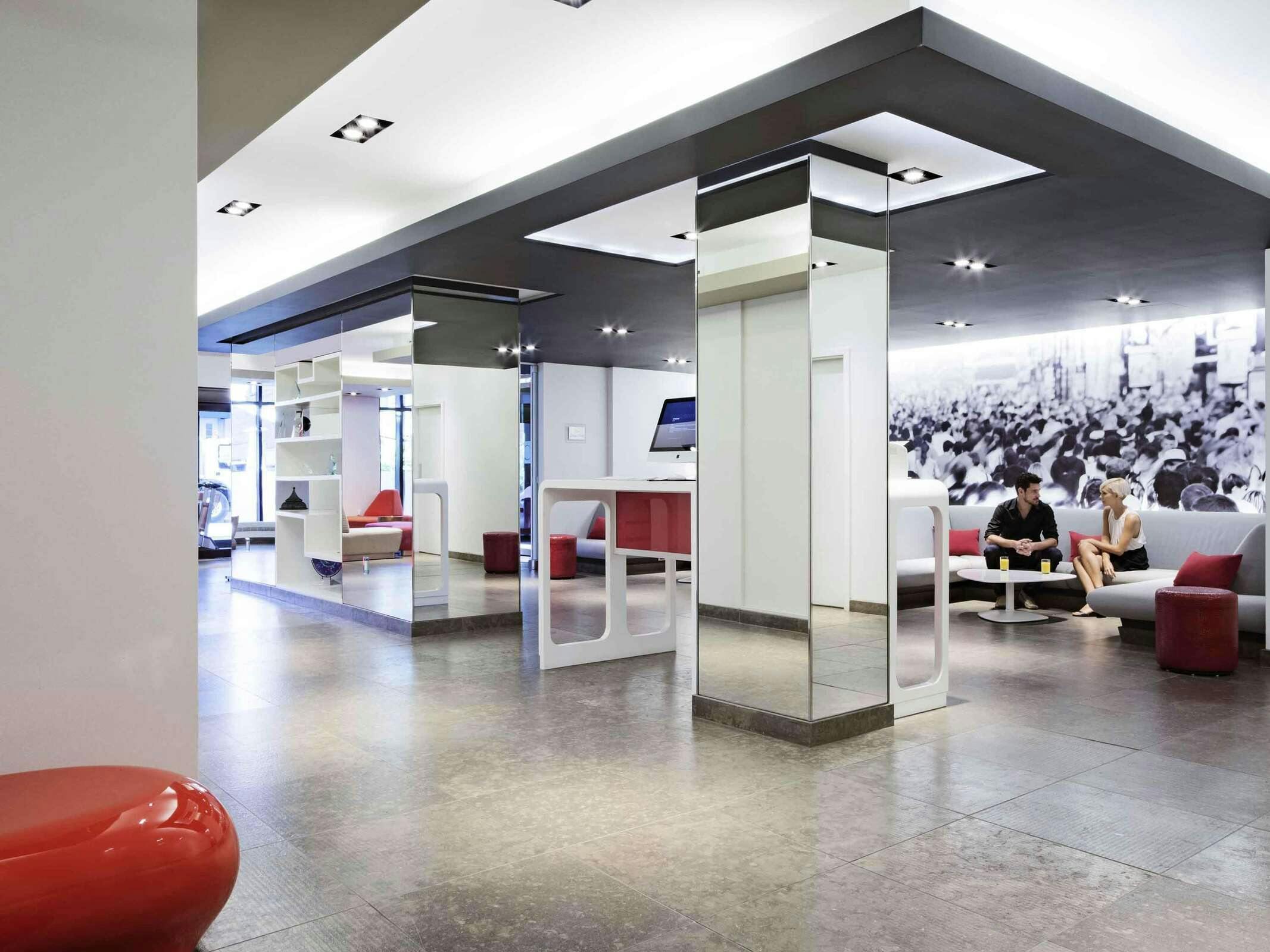 NOVOTEL MONTREAL CENTRE