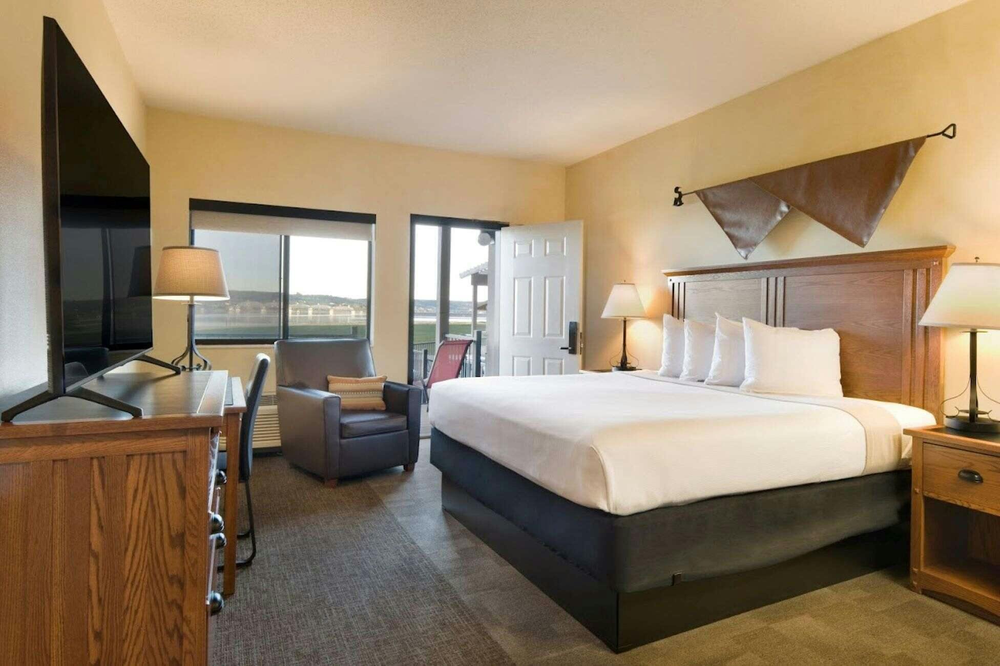 Hotel Cedar Shore Resort photo 5