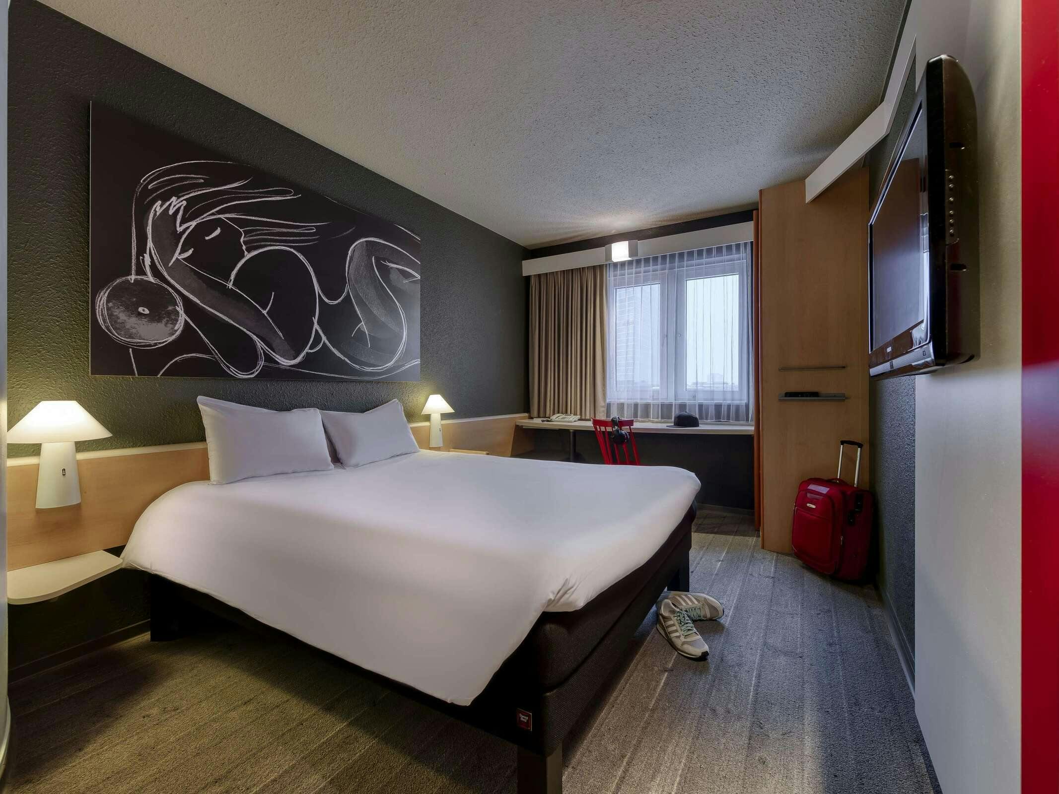 Hotel Ibis Muenchen Parkstadt Schwabing photo 5