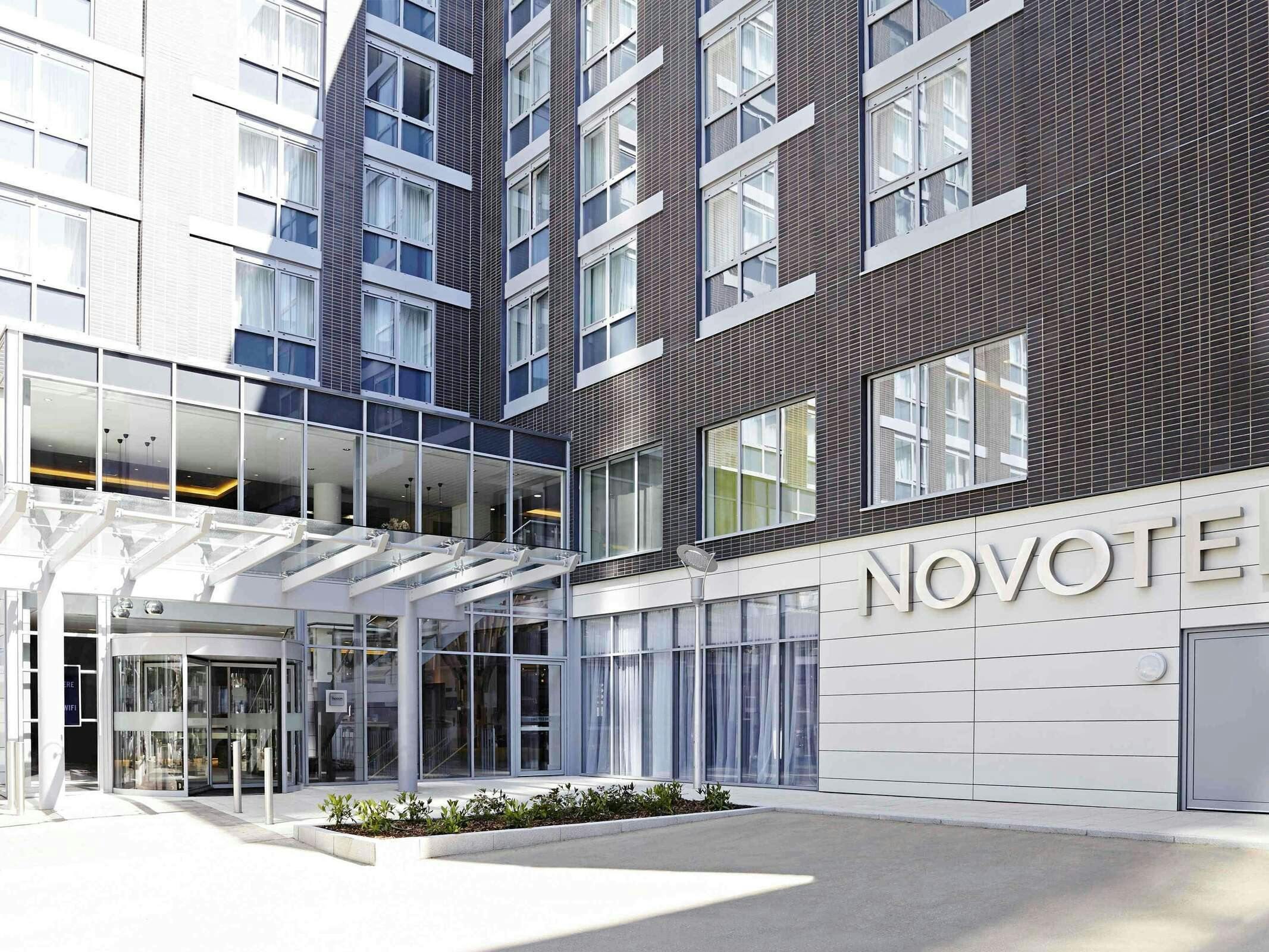 Hotel Novotel London Brentford photo 4