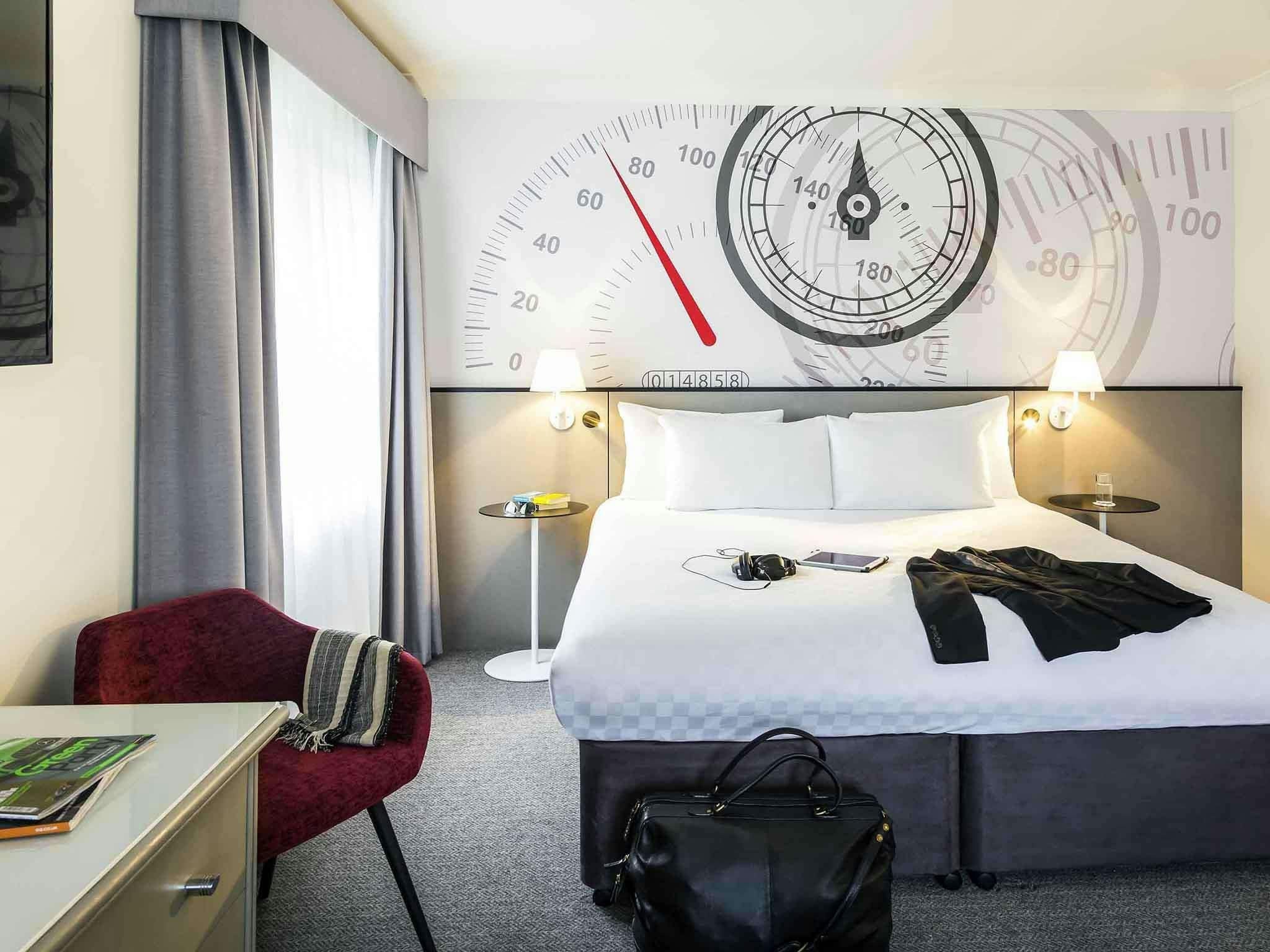 Hotel Mercure Dartford Brands Hatch Hotel & Spa photo 5