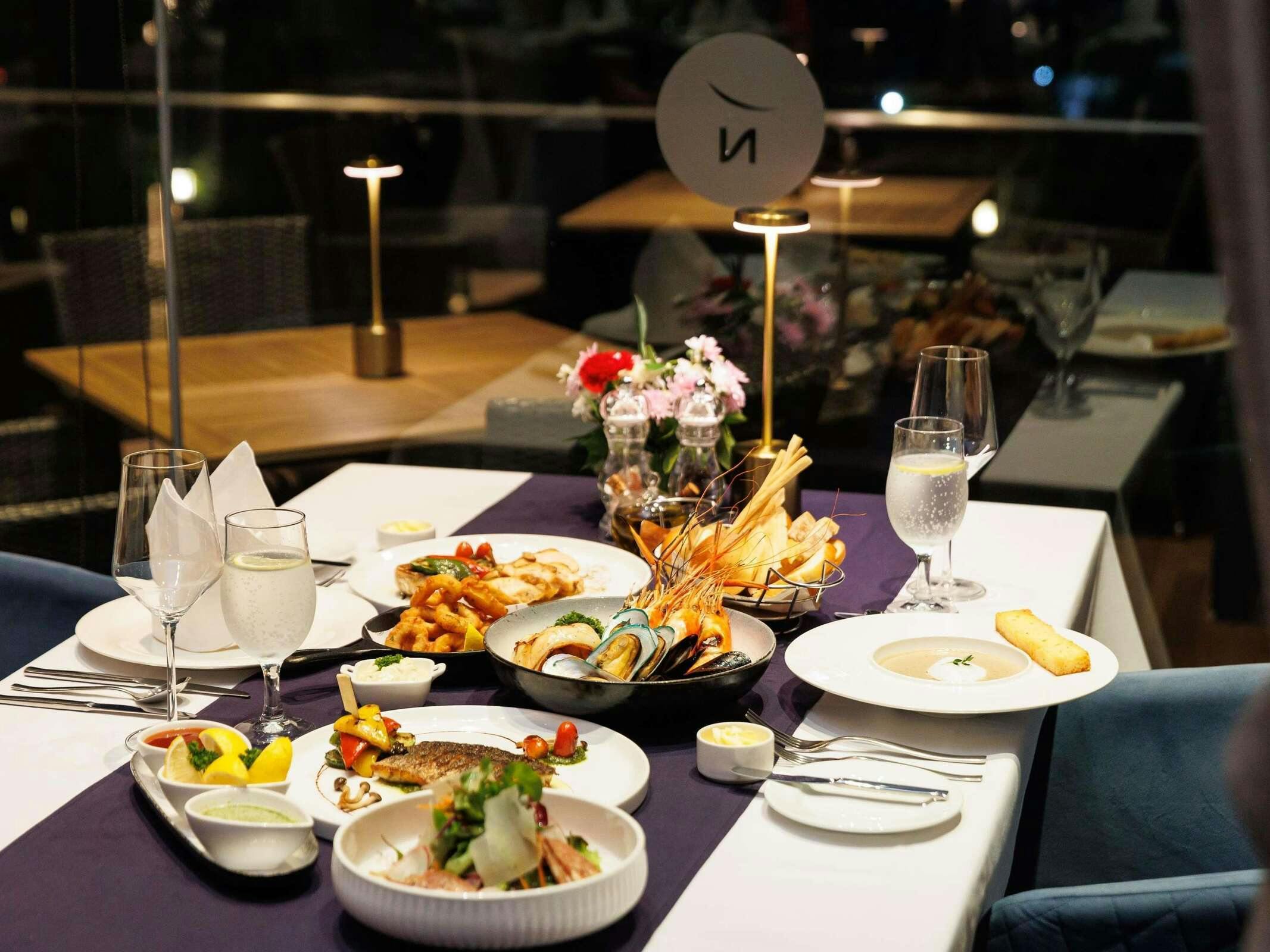 Hotel Novotel Marina Sriracha photo 2