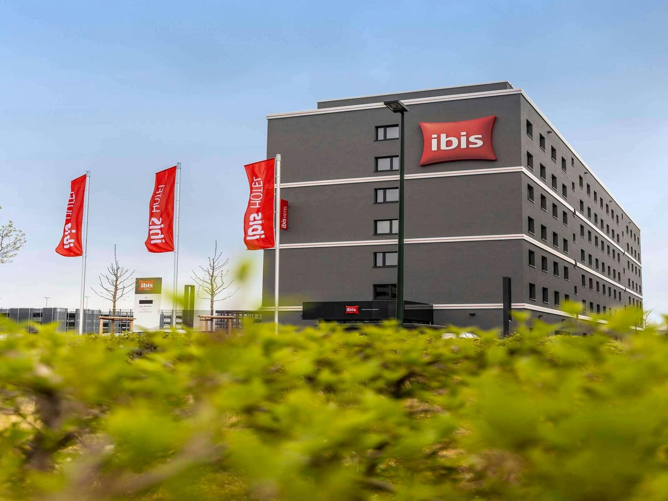 Hotel Ibis Duesseldorf Airport photo 3
