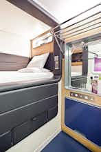 Hotel YOTEL London Heathrow photo 4