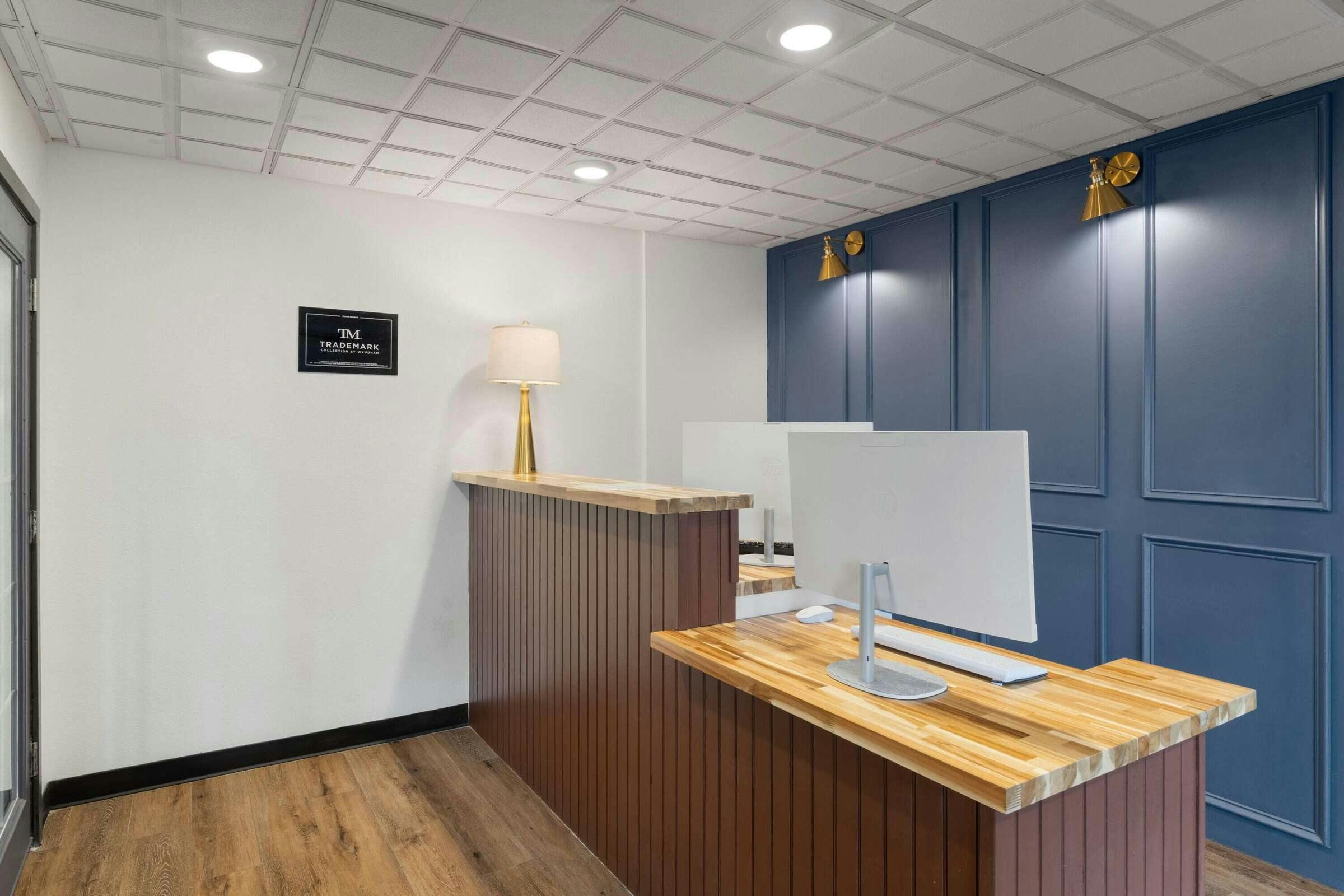 Hotel The Hotel Vervana, Trademark photo 4