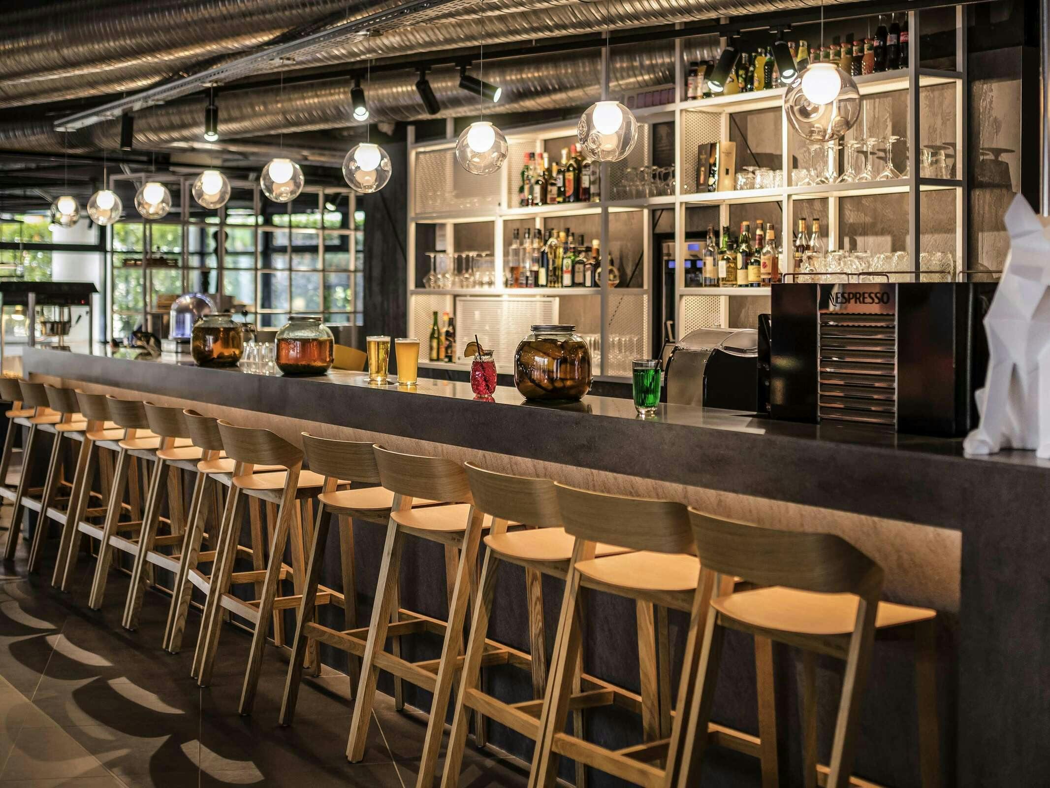 Hotel Novotel Annecy Centre Atria photo 2