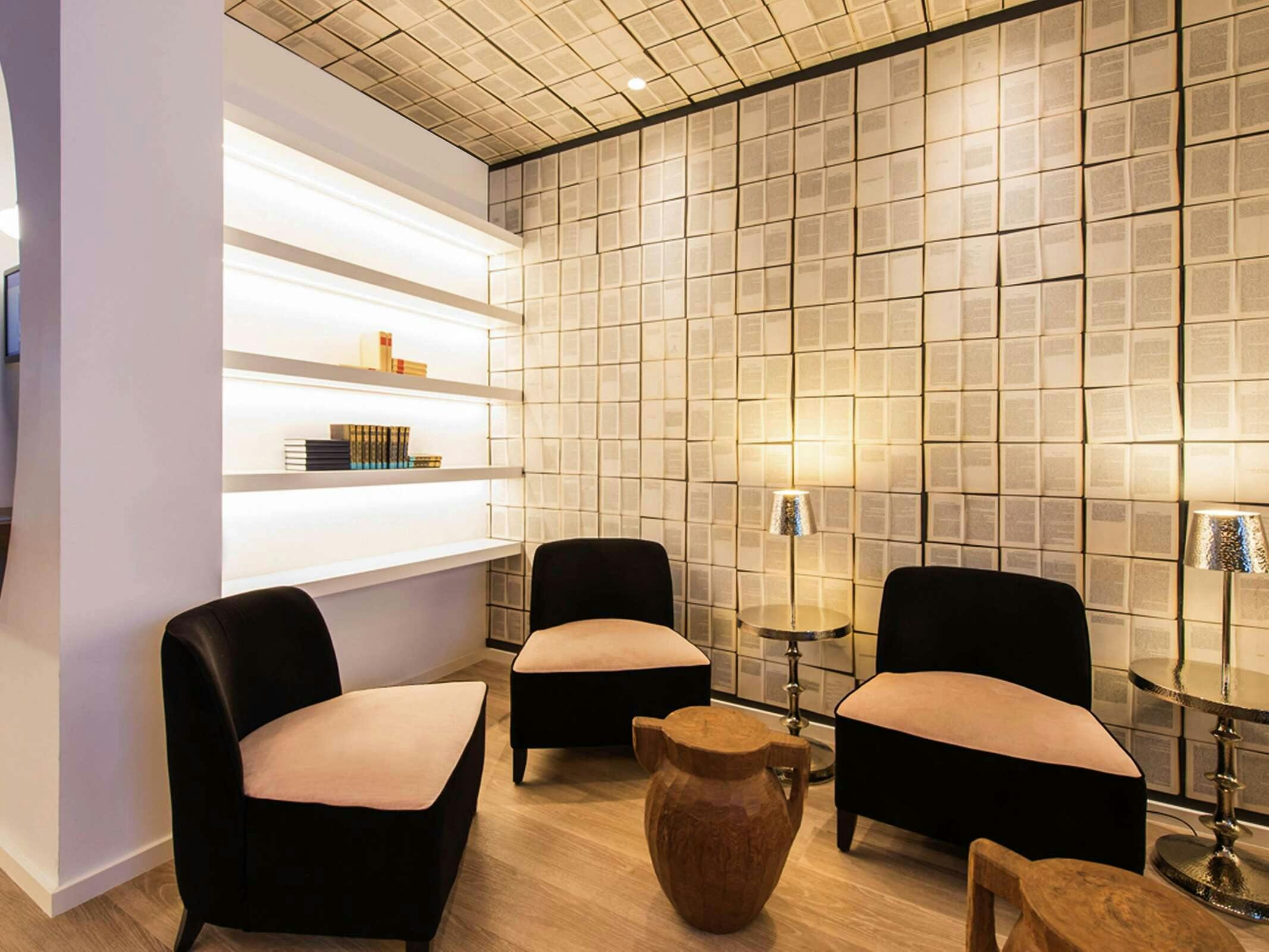 Hotel Ibis Styles Frankfurt City photo 1