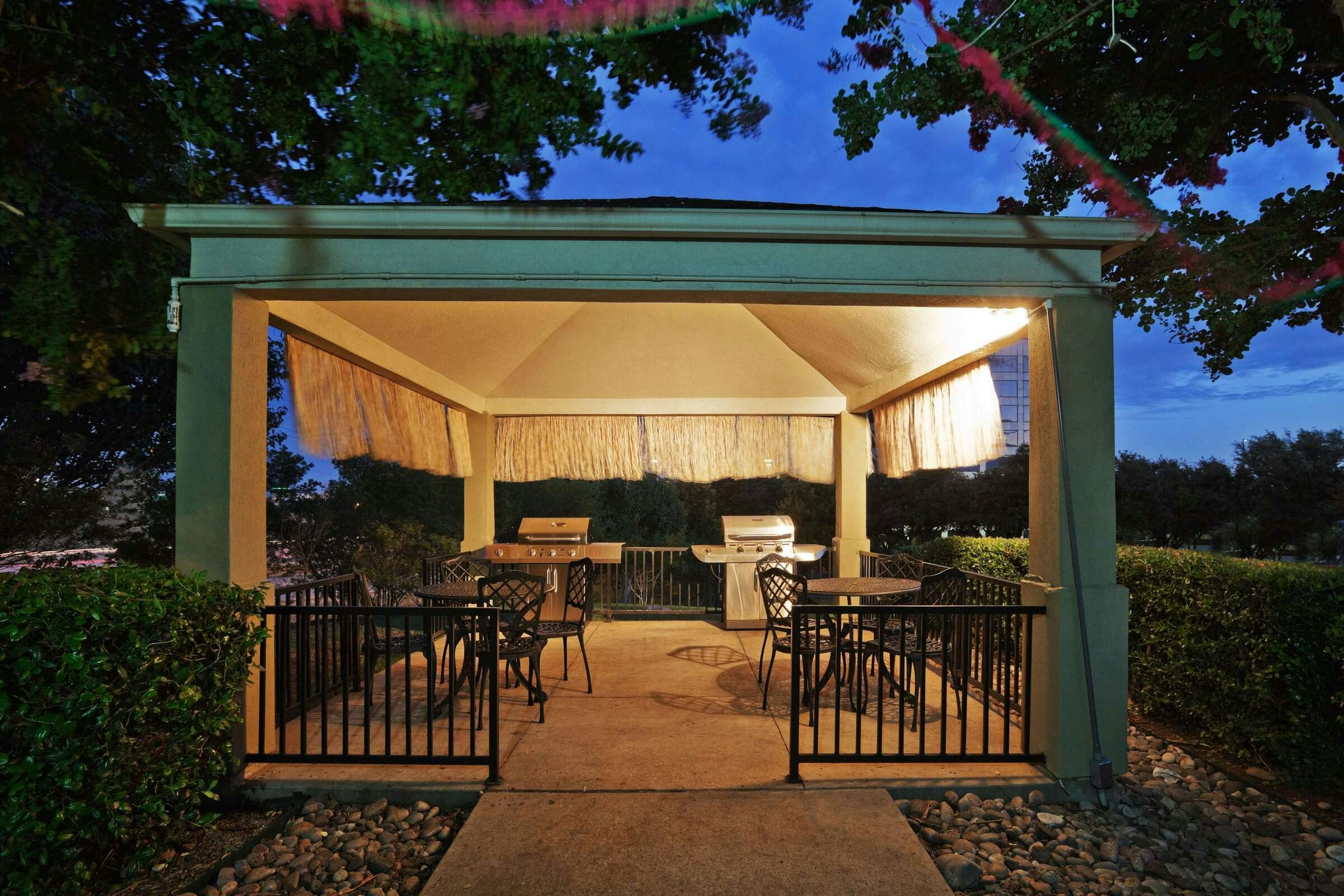Hotel Sonesta Simply Suites Dallas Richardson photo 3