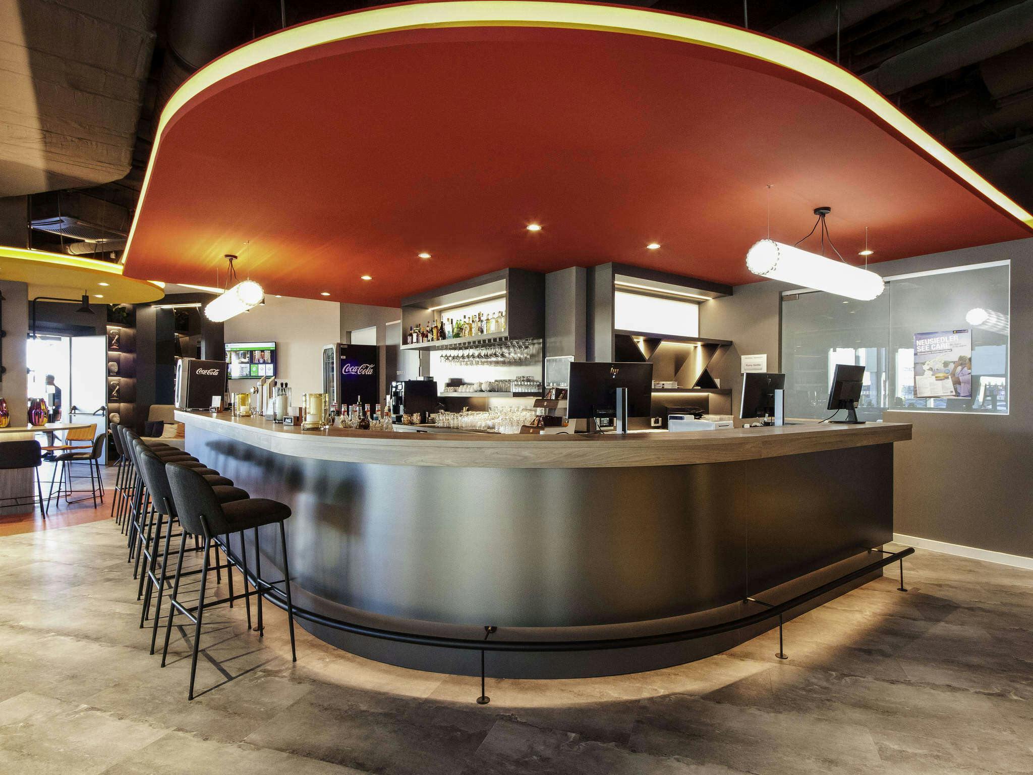 Hotel Ibis Styles Parndorf photo 3