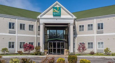 Quality Inn and Suites Middletown Newport