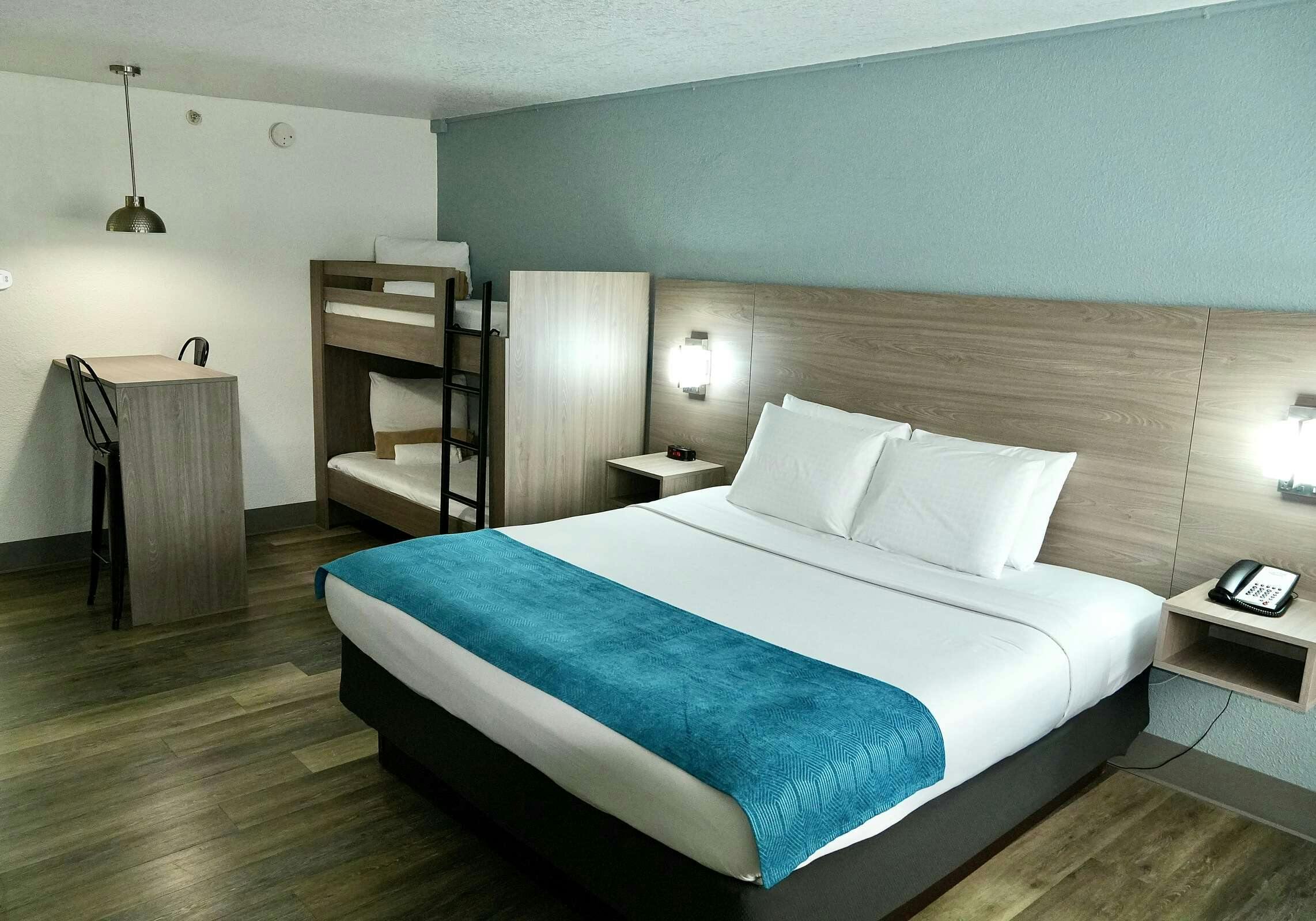 Hotel Coco Key Hotel and Water Park Resort photo 2