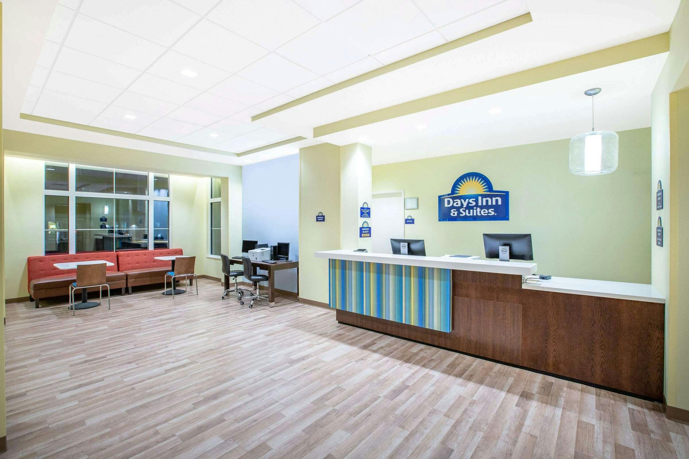 Hotel Days Inn Kearney photo 1