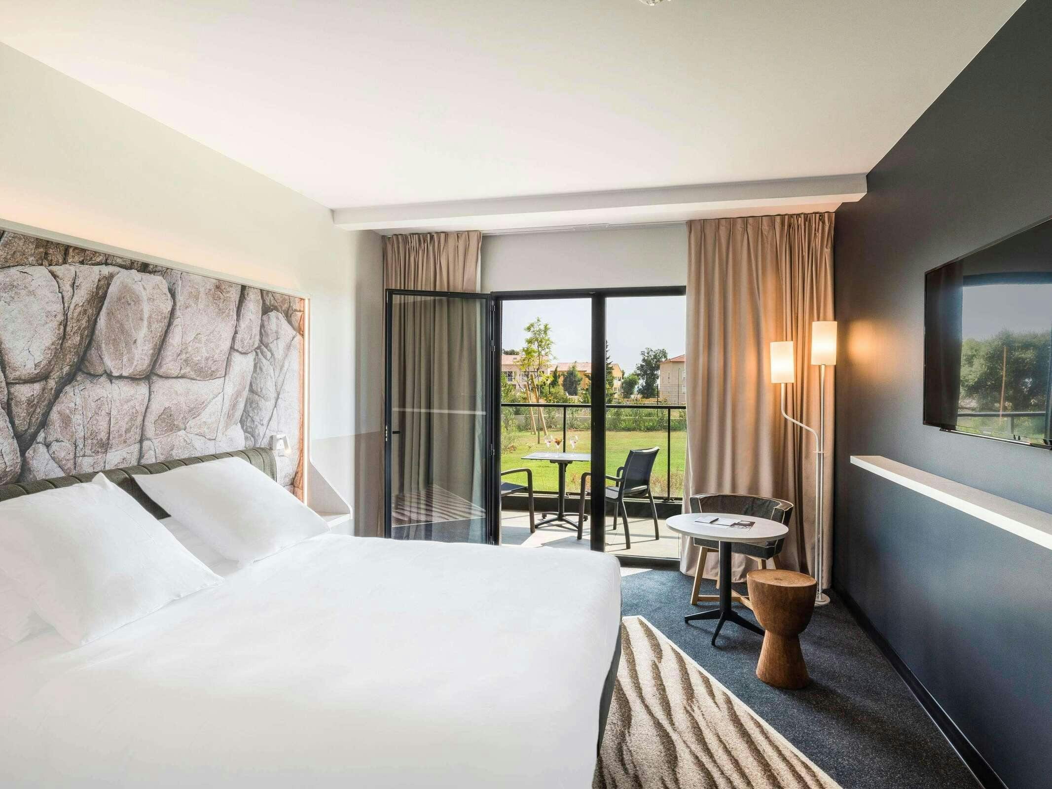 Hotel Hôtel Mercure Bastia Biguglia photo 3