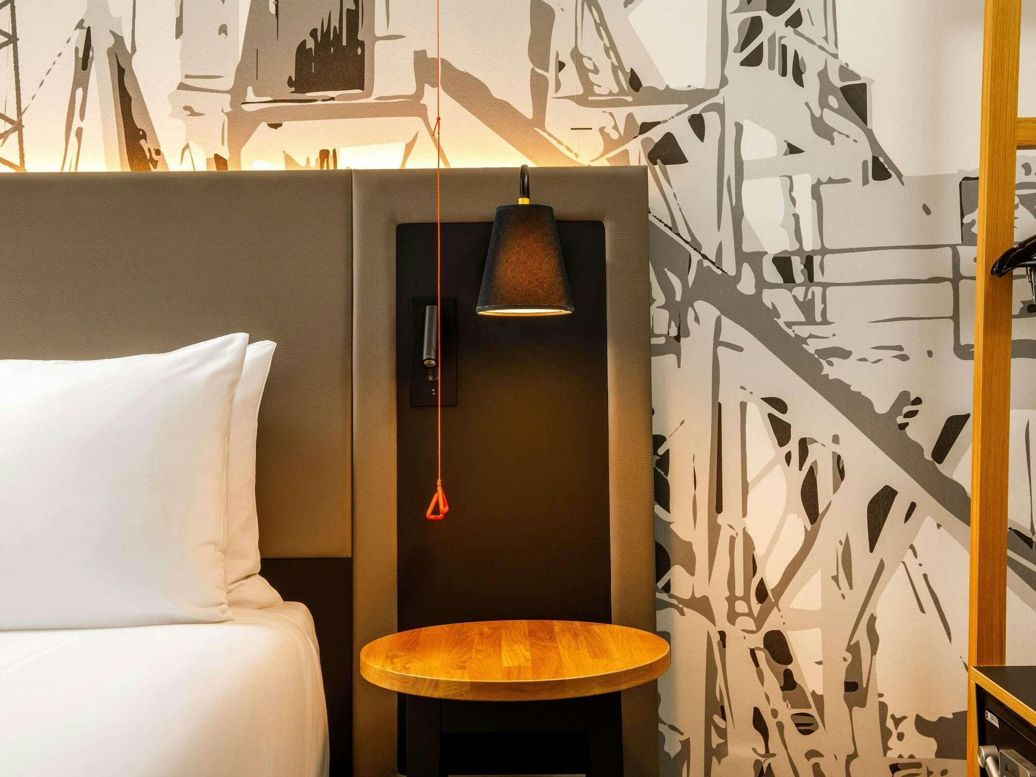 Hotel Mercure Cardiff North Hotel photo 5