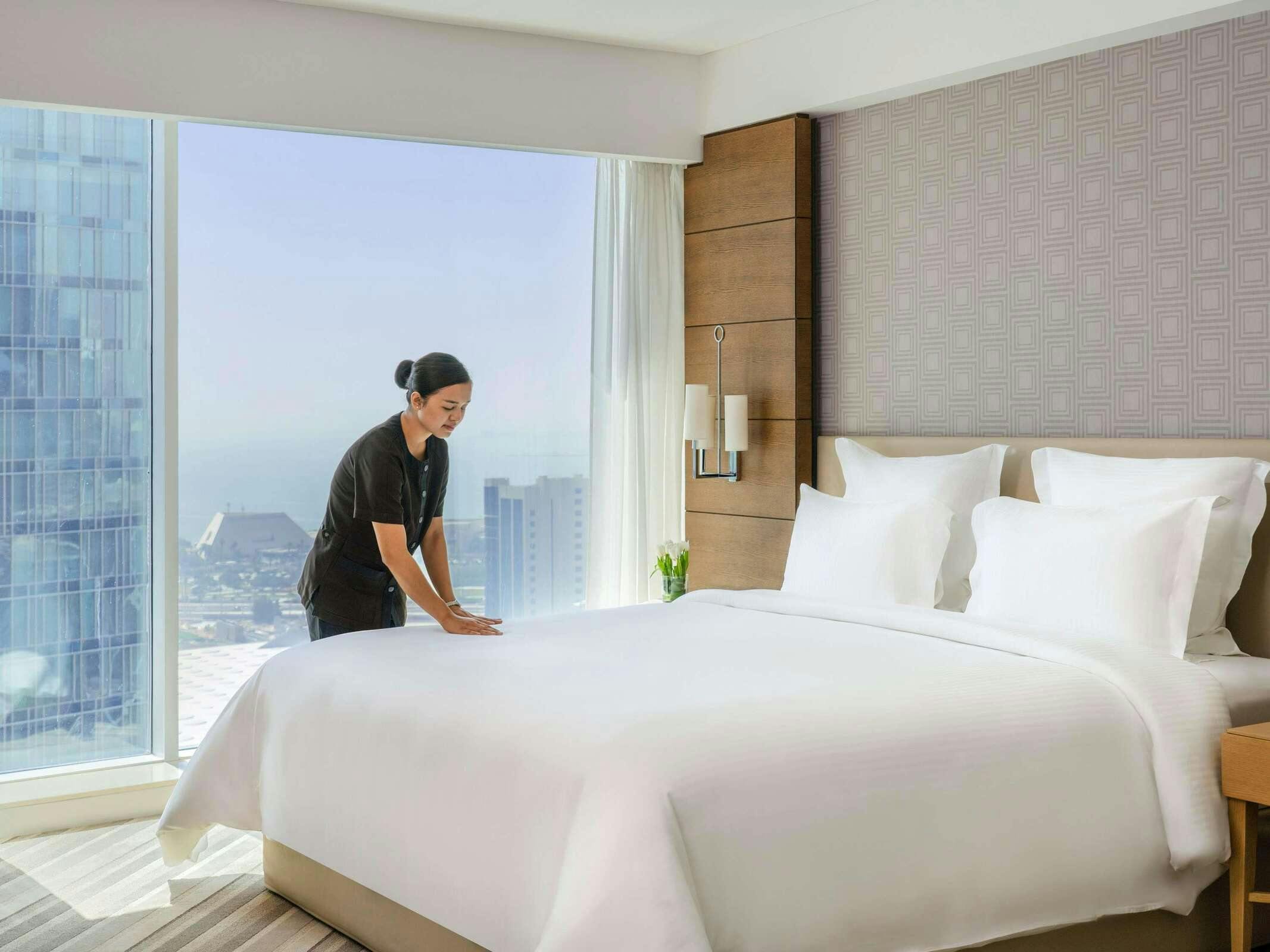 Hotel Pullman Doha West Bay photo 1