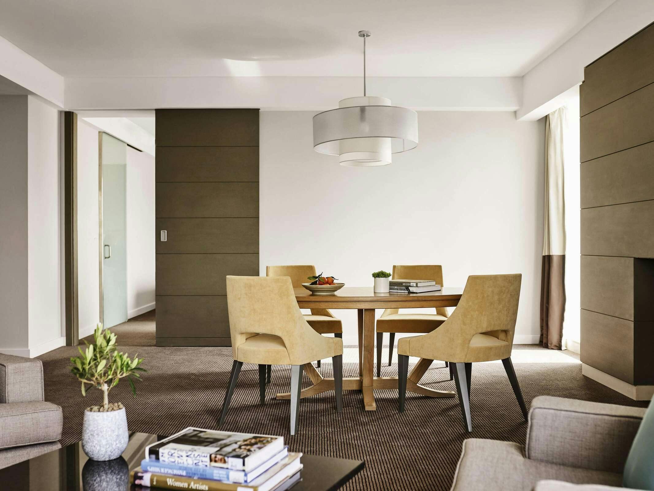 Hotel Pullman Doha West Bay photo 5