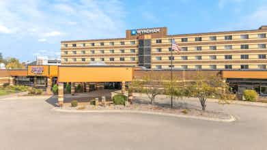 Hotel Wyndham Burnsville Minneapolis photo 1