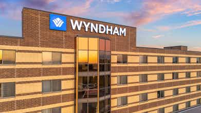 Hotel Wyndham Burnsville Minneapolis photo 2