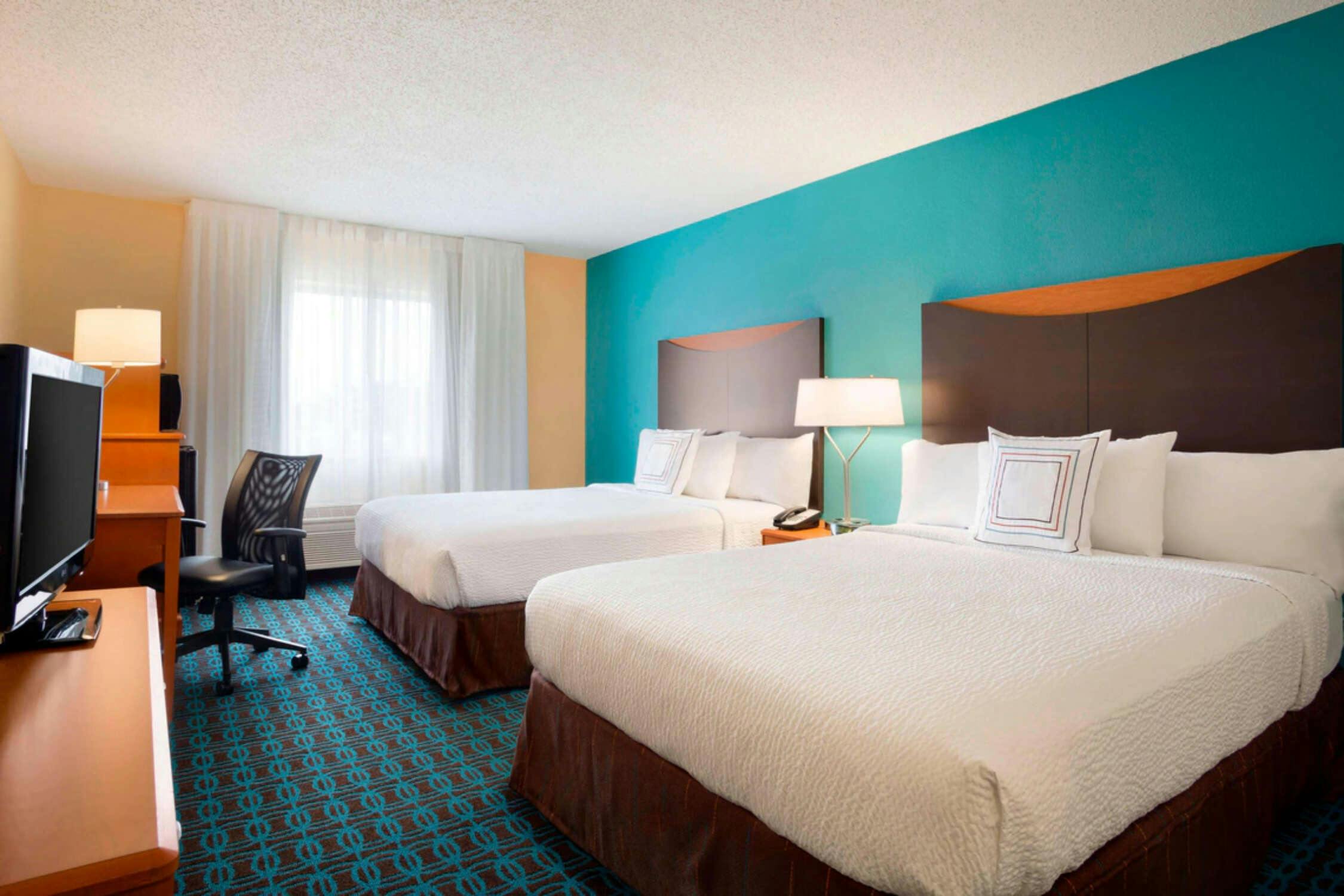 Hotel Fairfield Inn & Suites Fort Worth University Drive photo 4